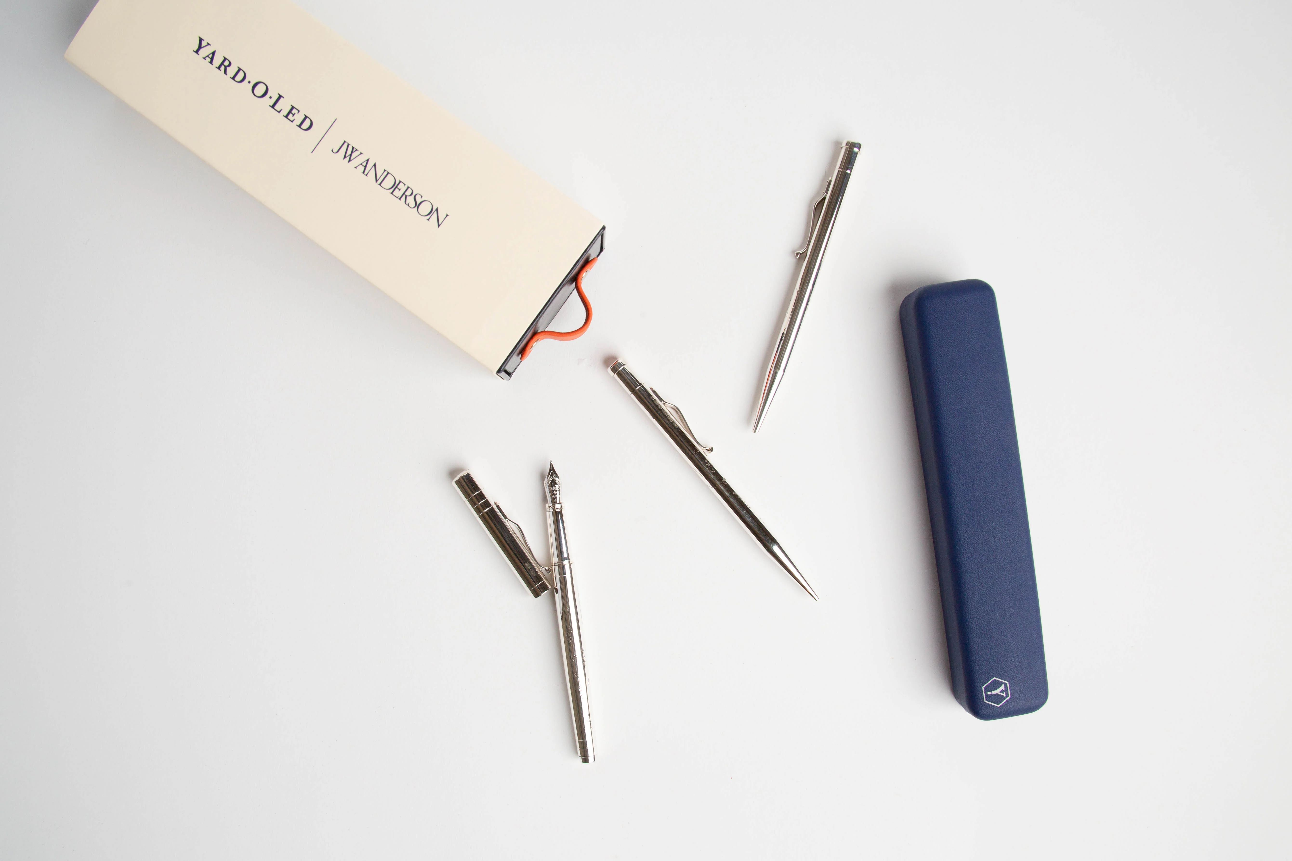 BALLPOINT PEN IN STERLING SILVER - Image 2