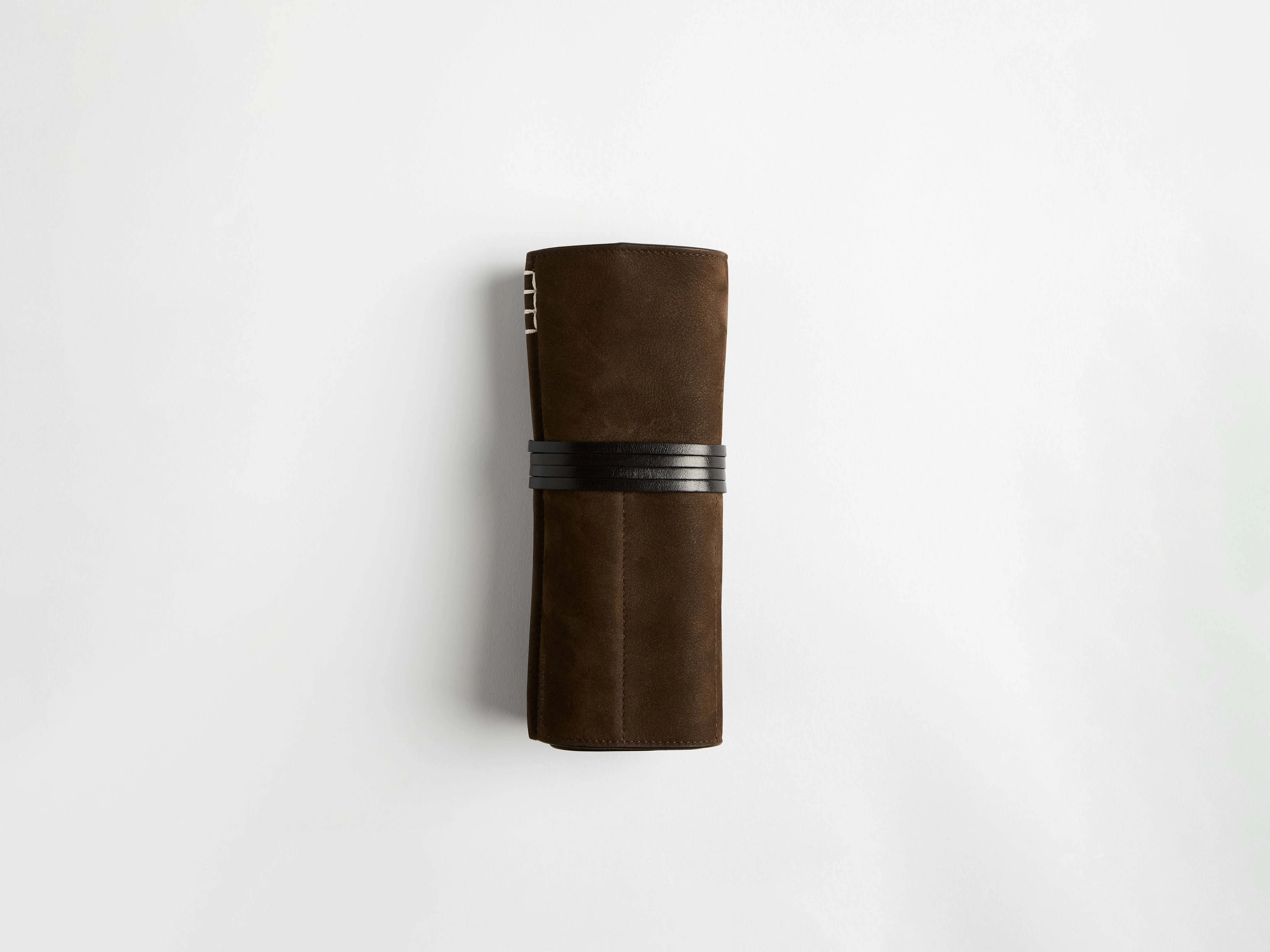 LEATHER PEN-ROLL CASE IN DARK BROWN