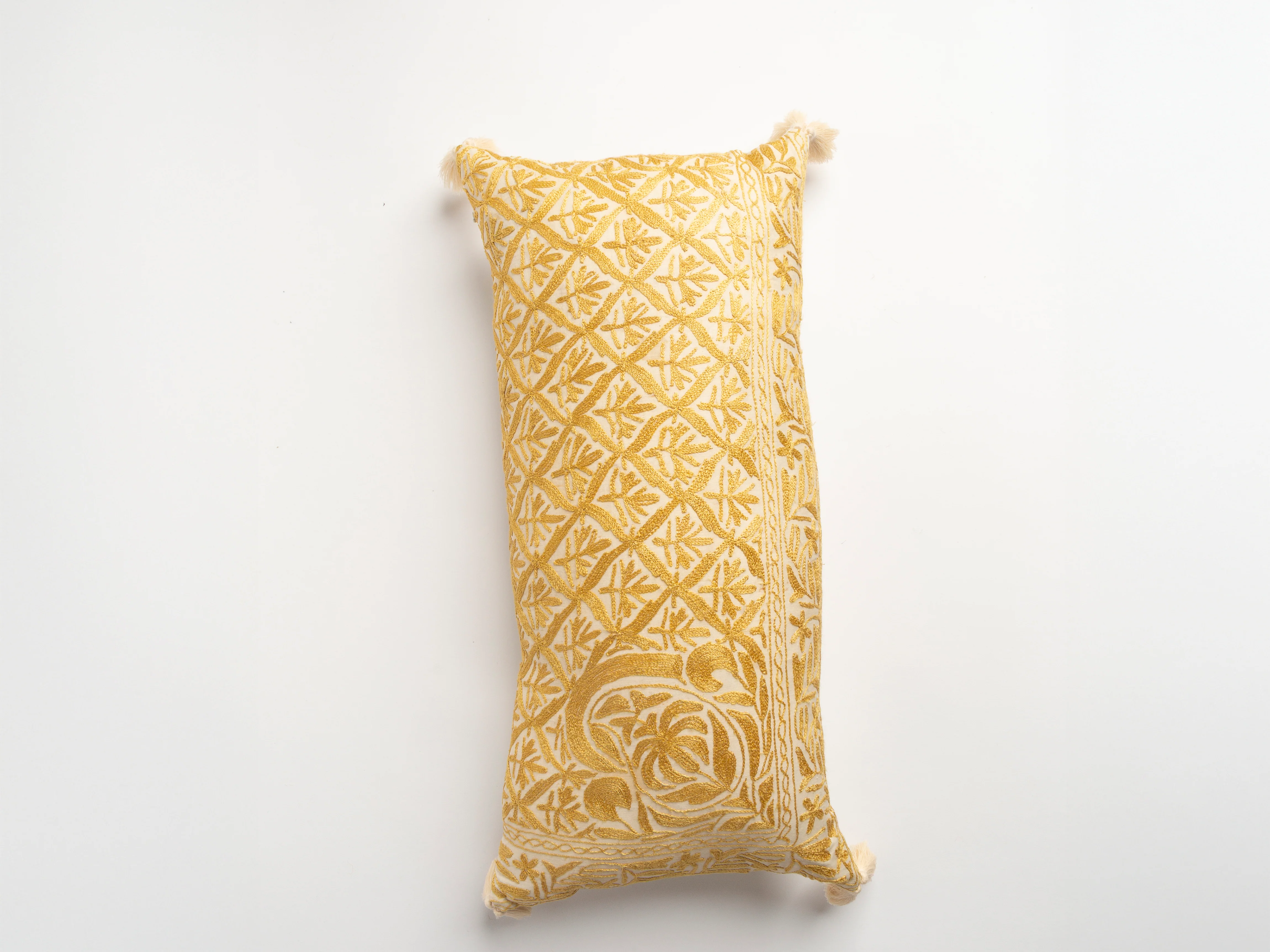 DYEWORKS CUSHIONS