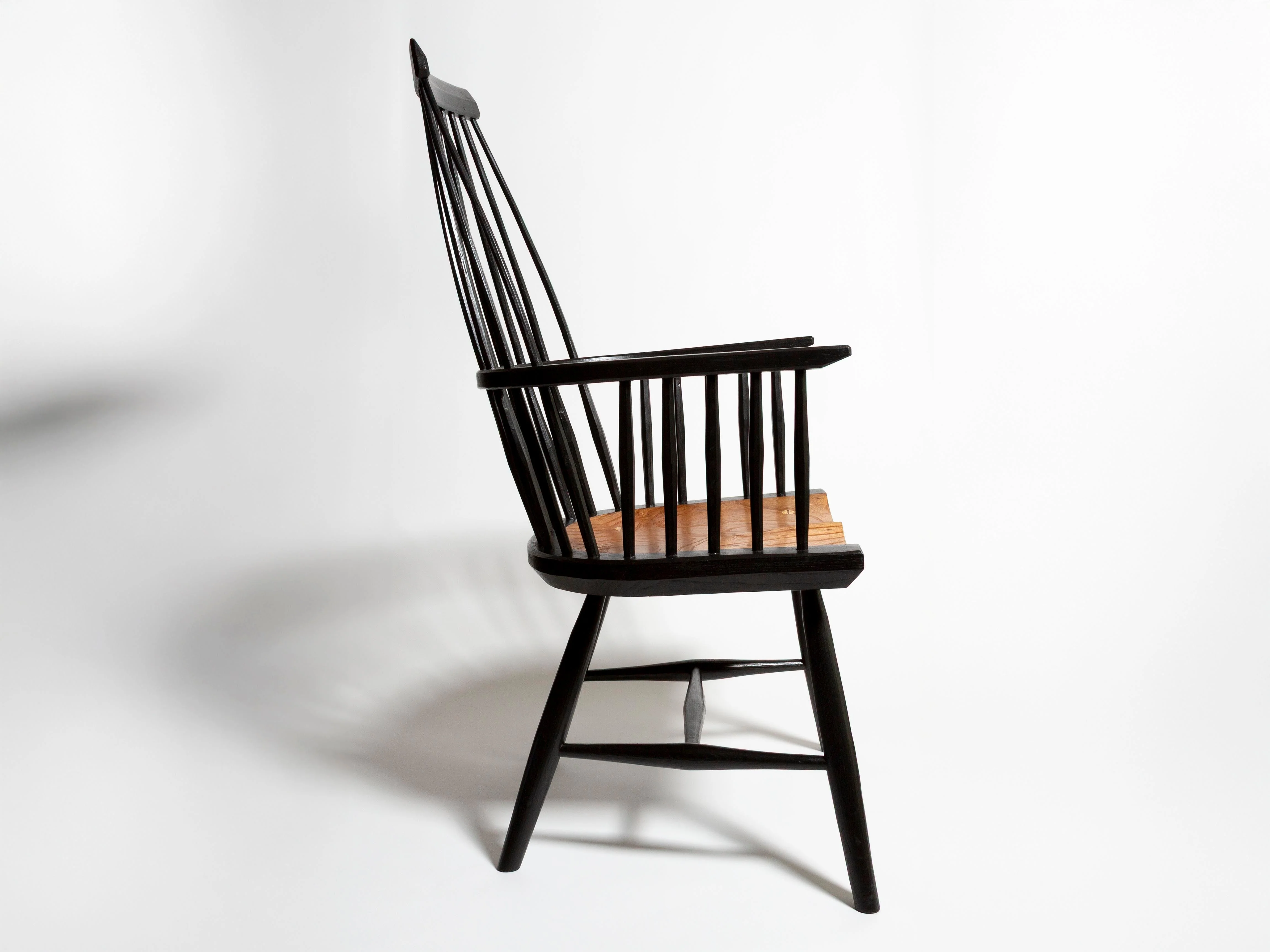 LOBSTER POT ARMCHAIR IN BLACK - Image 4