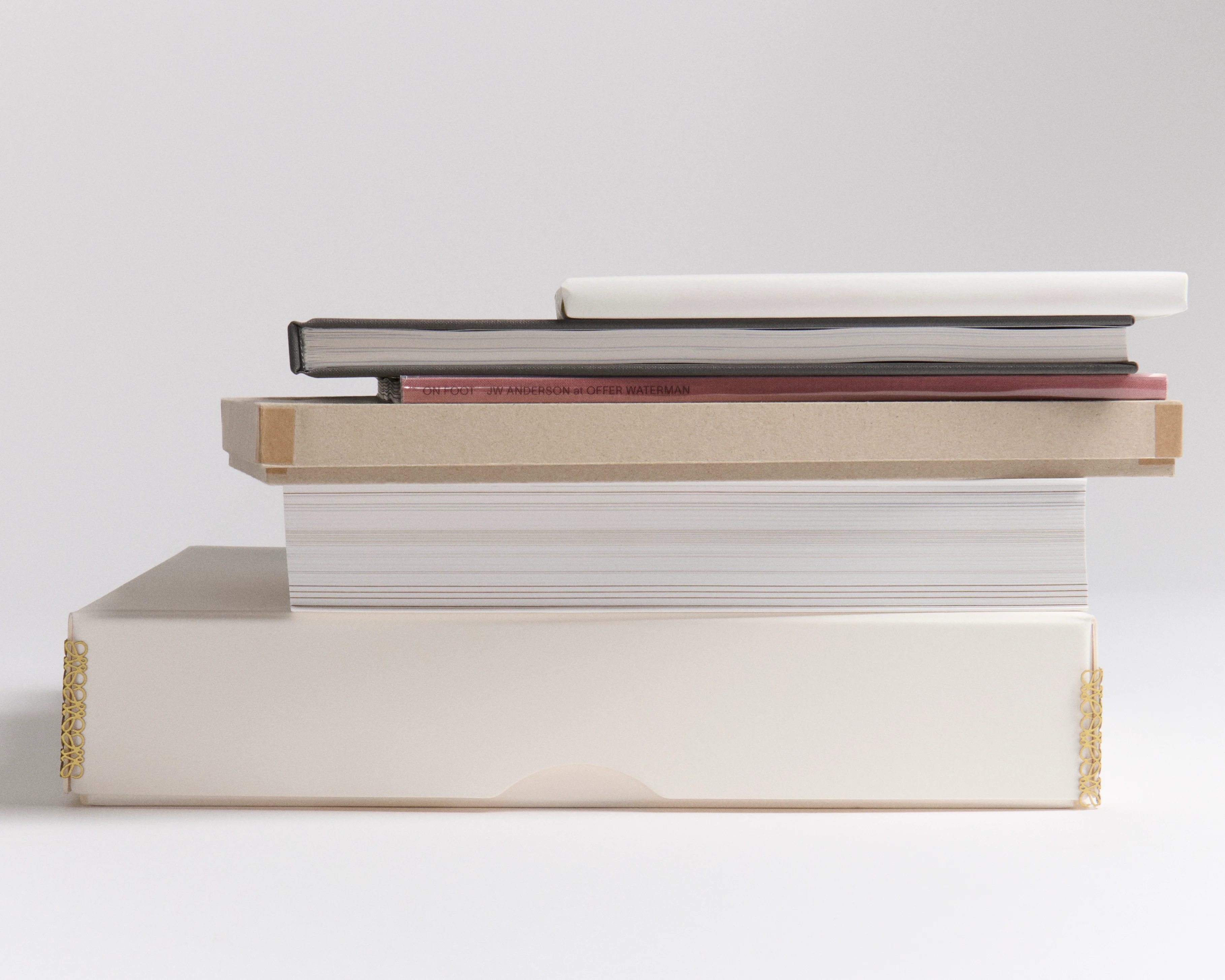 MAUREEN GALLACE: PAINTINGS ON PAPER - Image 3