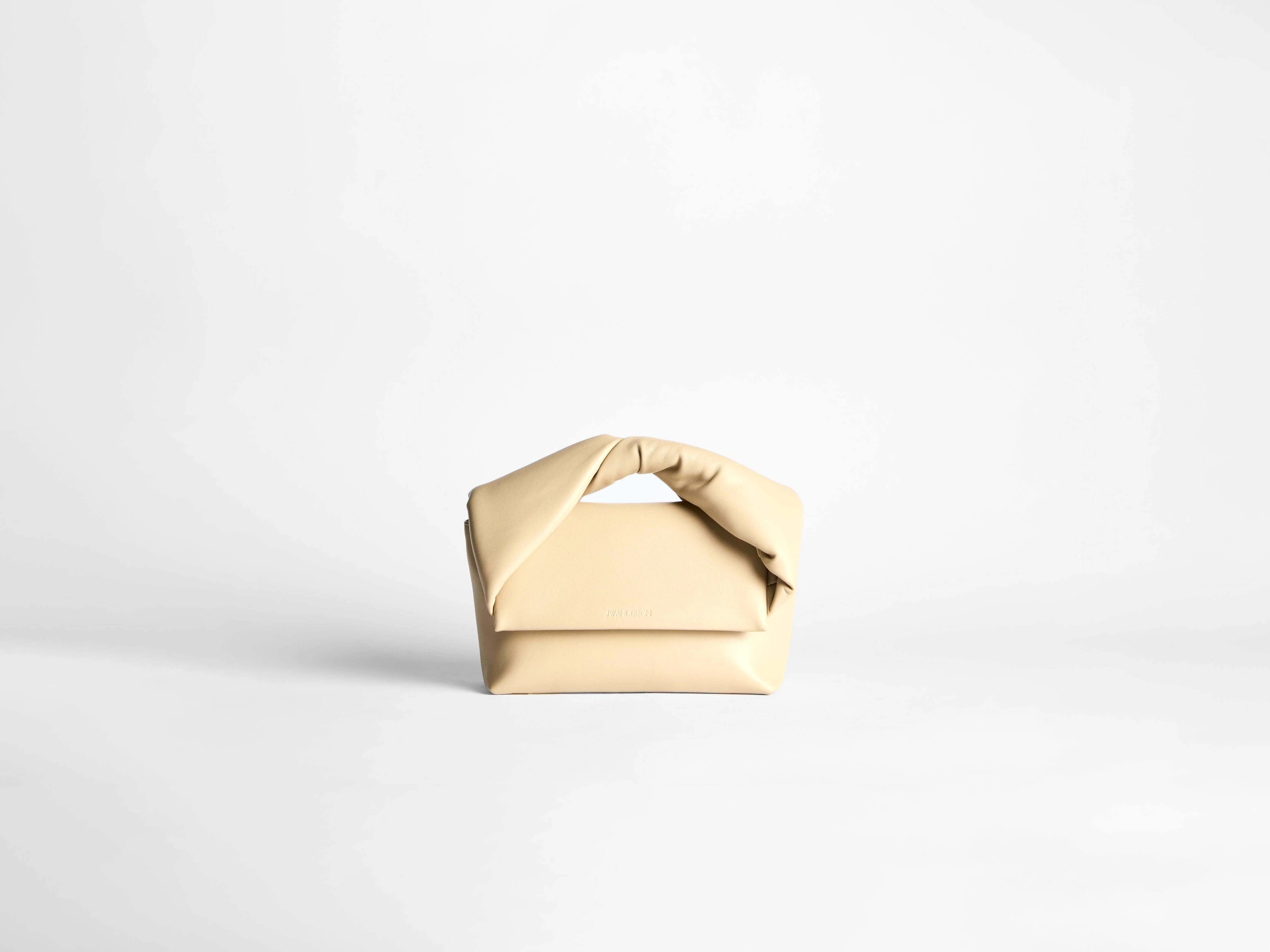 MEDIUM TWISTER BAG IN TAUPE LEATHER - Image 4