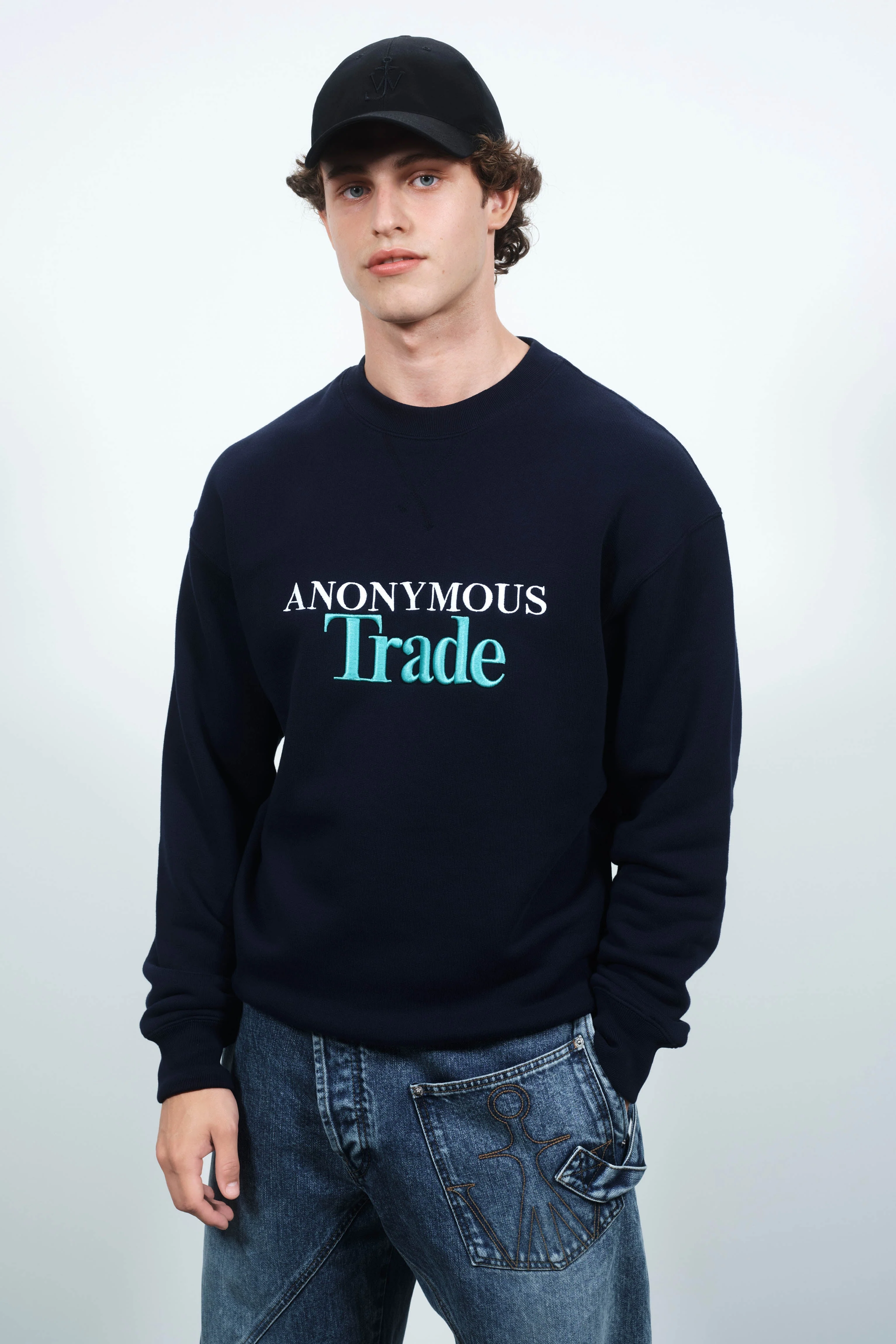 MENS 'ANONYMOUS TRADE' SWEATSHIRT IN NAVY - Image 3