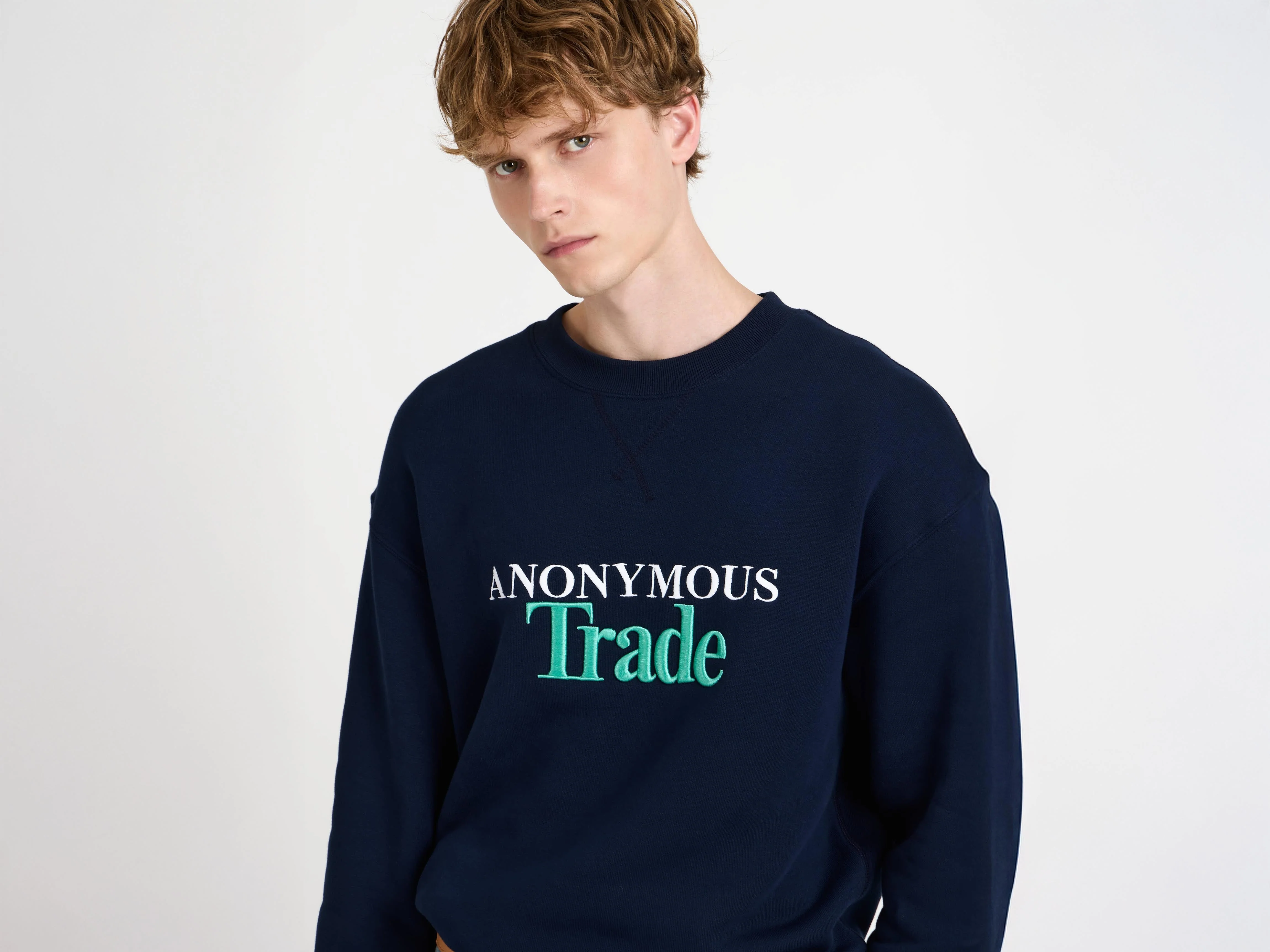 MENS 'ANONYMOUS TRADE' SWEATSHIRT IN NAVY - Image 6