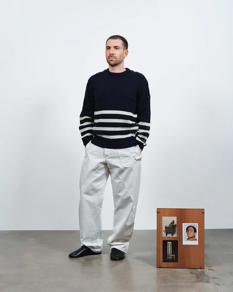 MENS BUTTONED SLEEVE BRETON JUMPER IN NAVY - Image 2