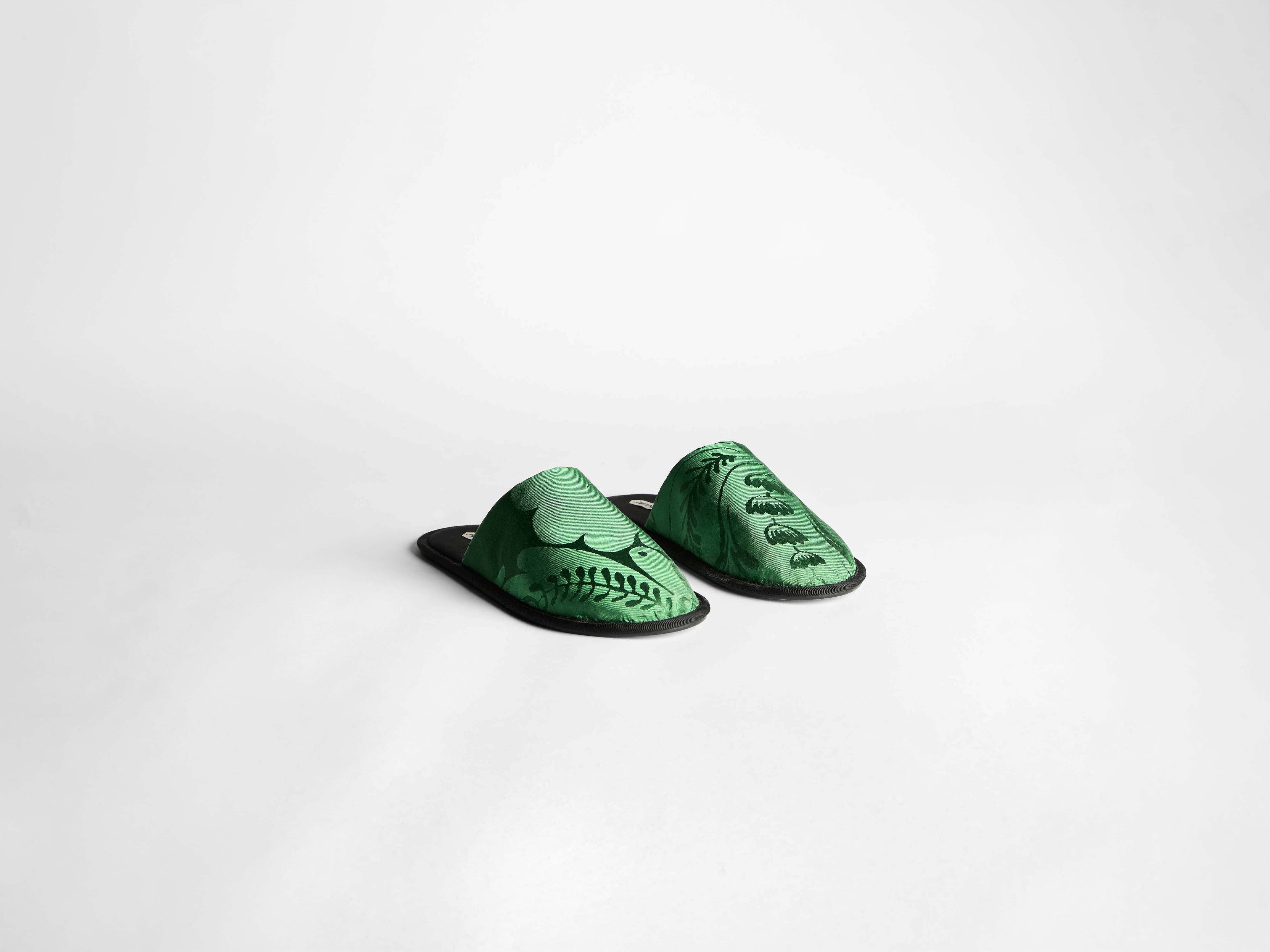 MENS CLOSE TOE SLIDES IN EMERALD - Image 3