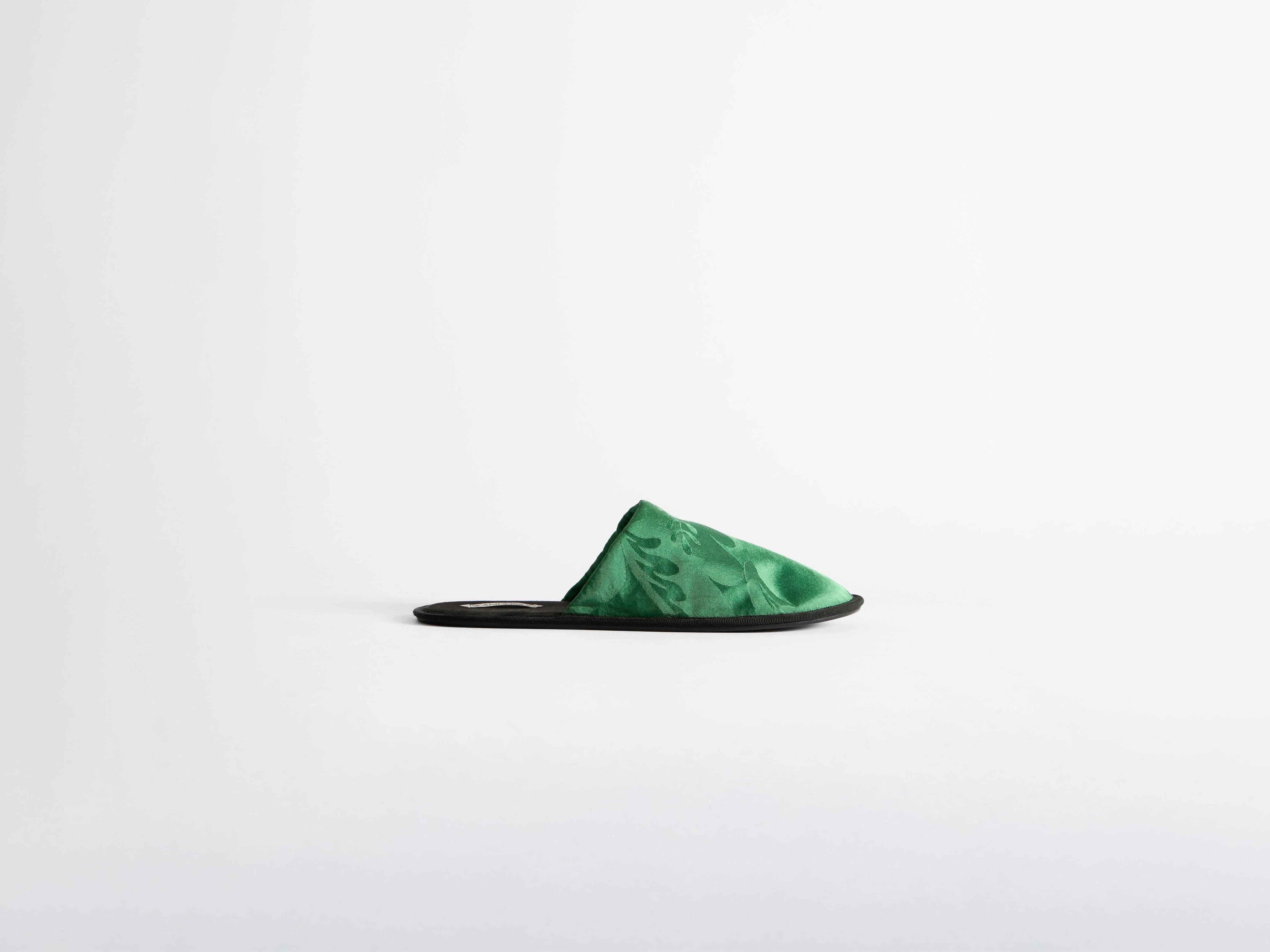 MENS CLOSE TOE SLIDES IN EMERALD - Image 5