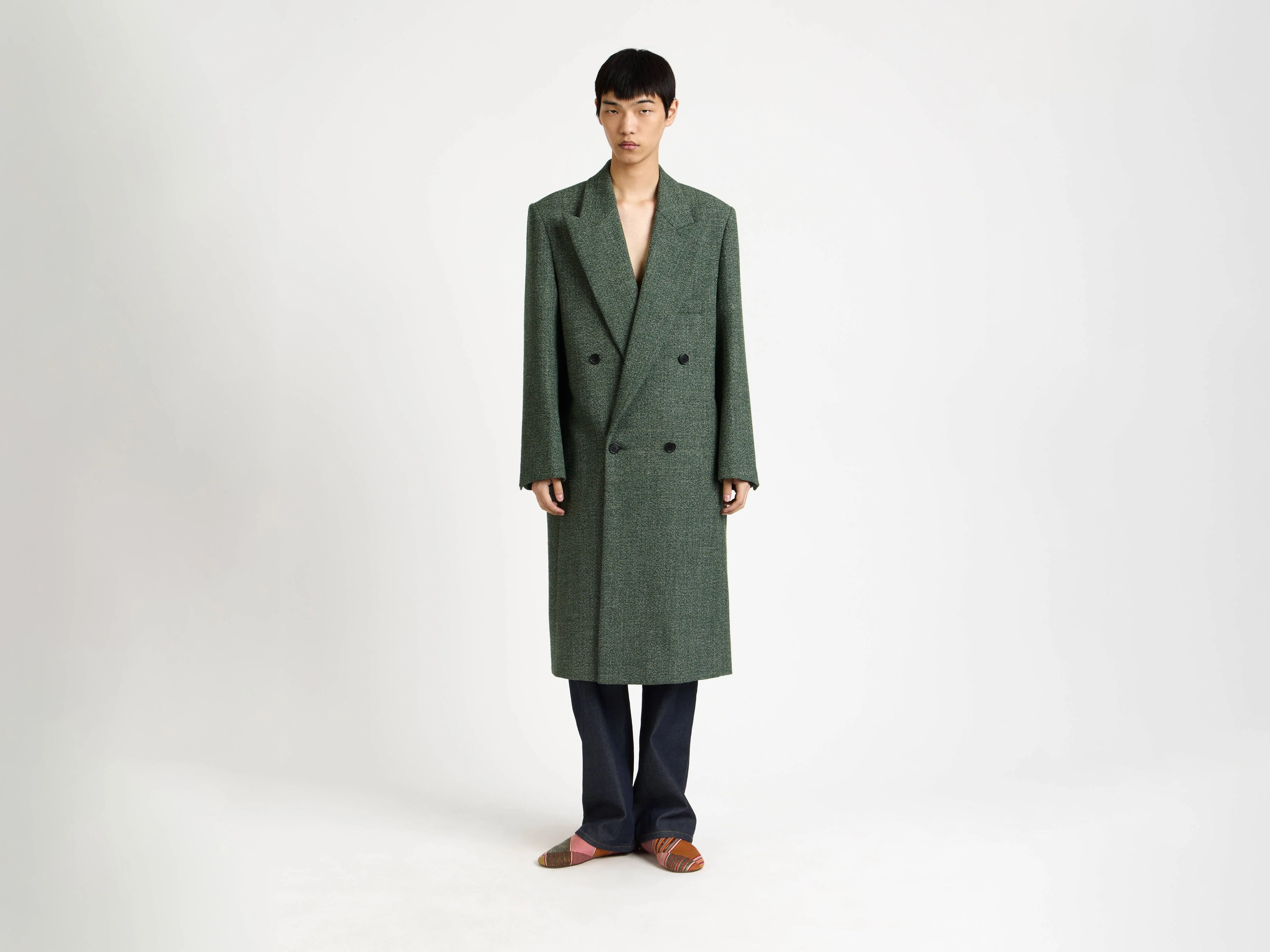 MENS DOUBLE BREASTED COAT IN BOTTLE GREEN - Image 7