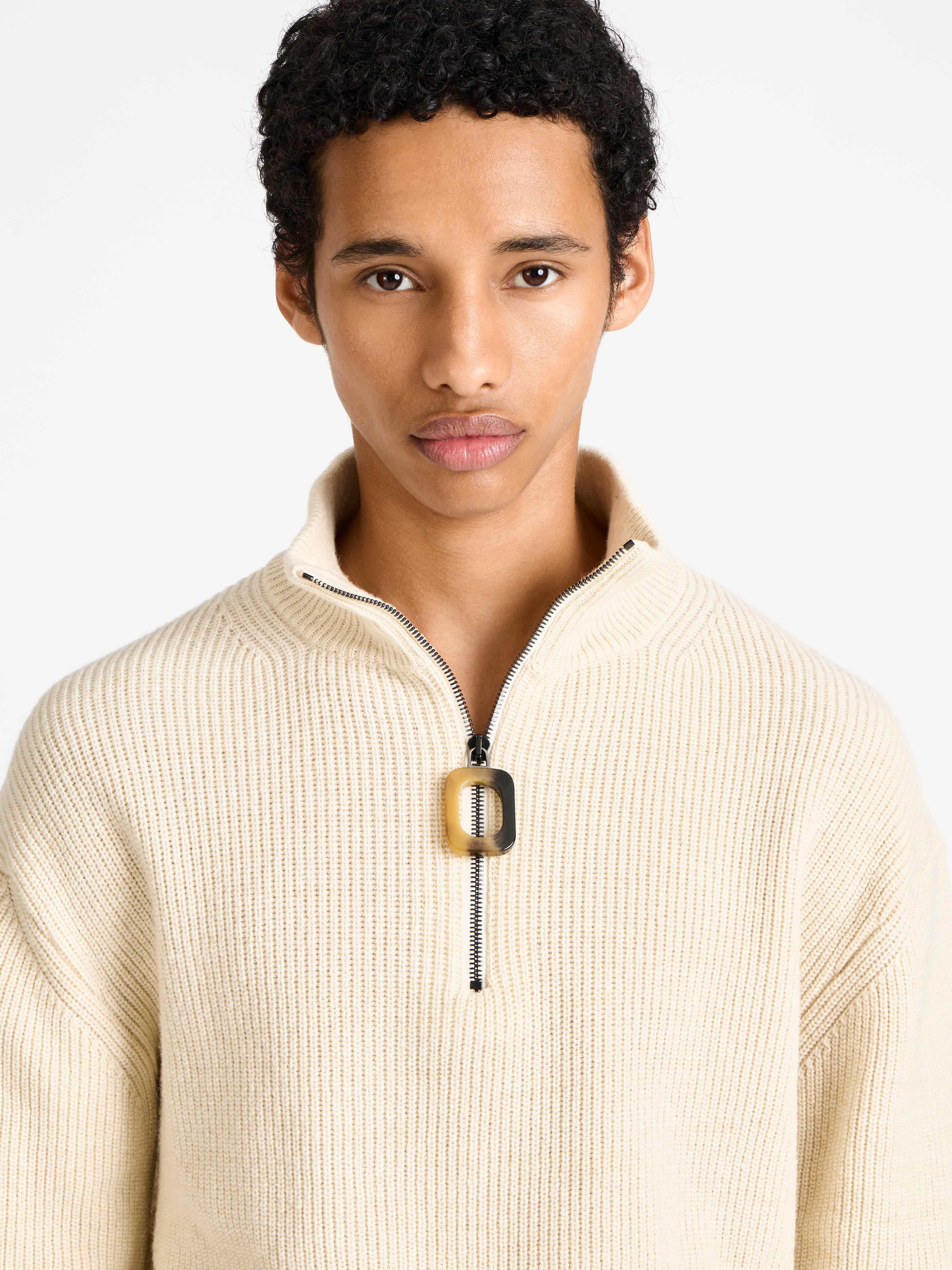 MENS HALF ZIP JUMPER IN IVORY - Image 4