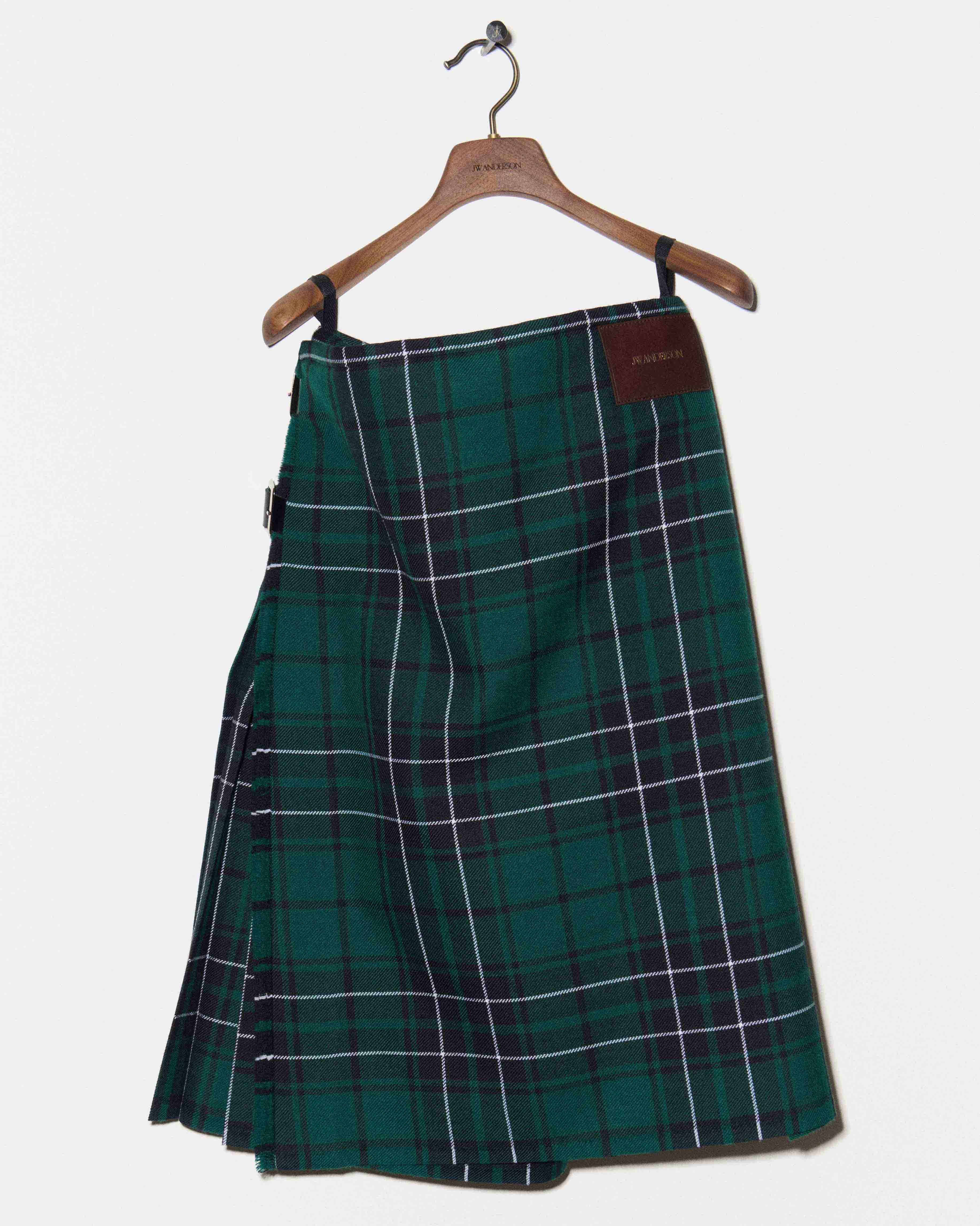 MENS KILT IN FOREST GREEN - Image 4