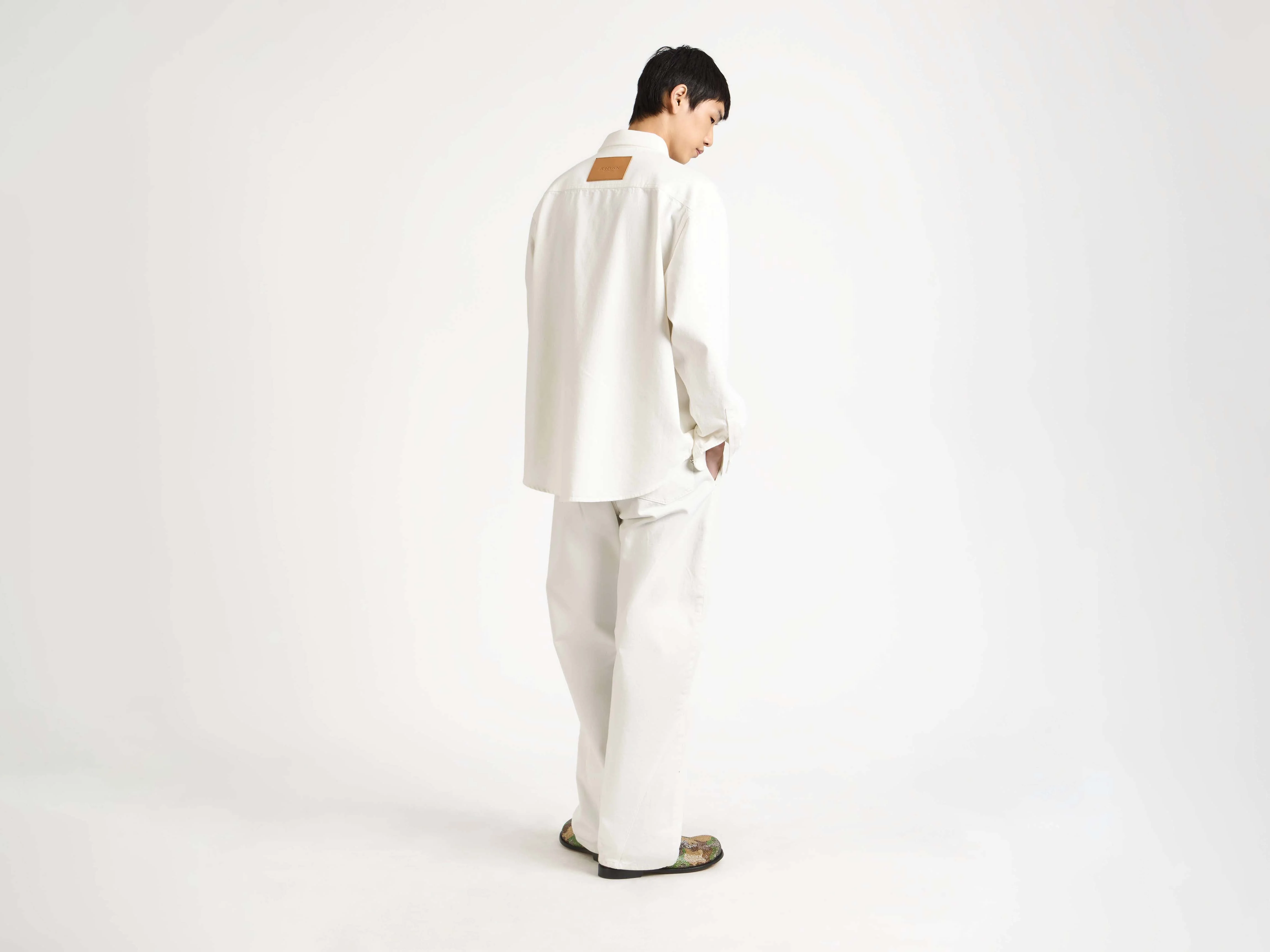 MENS OVERSIZED DENIM SHIRT IN WHITE - Image 5