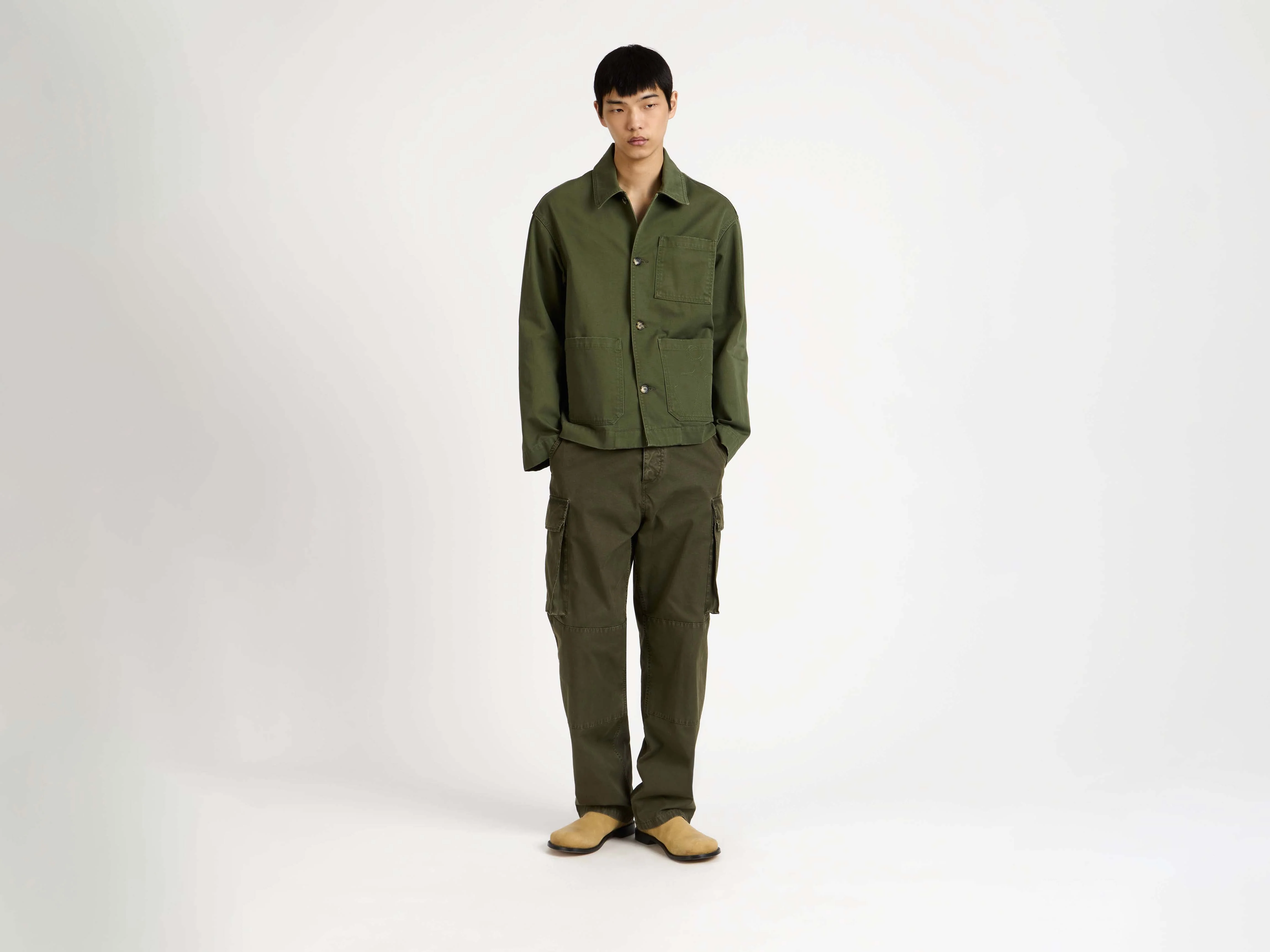 MENS PATCH POCKET JACKET IN WASHED GREEN - Image 6