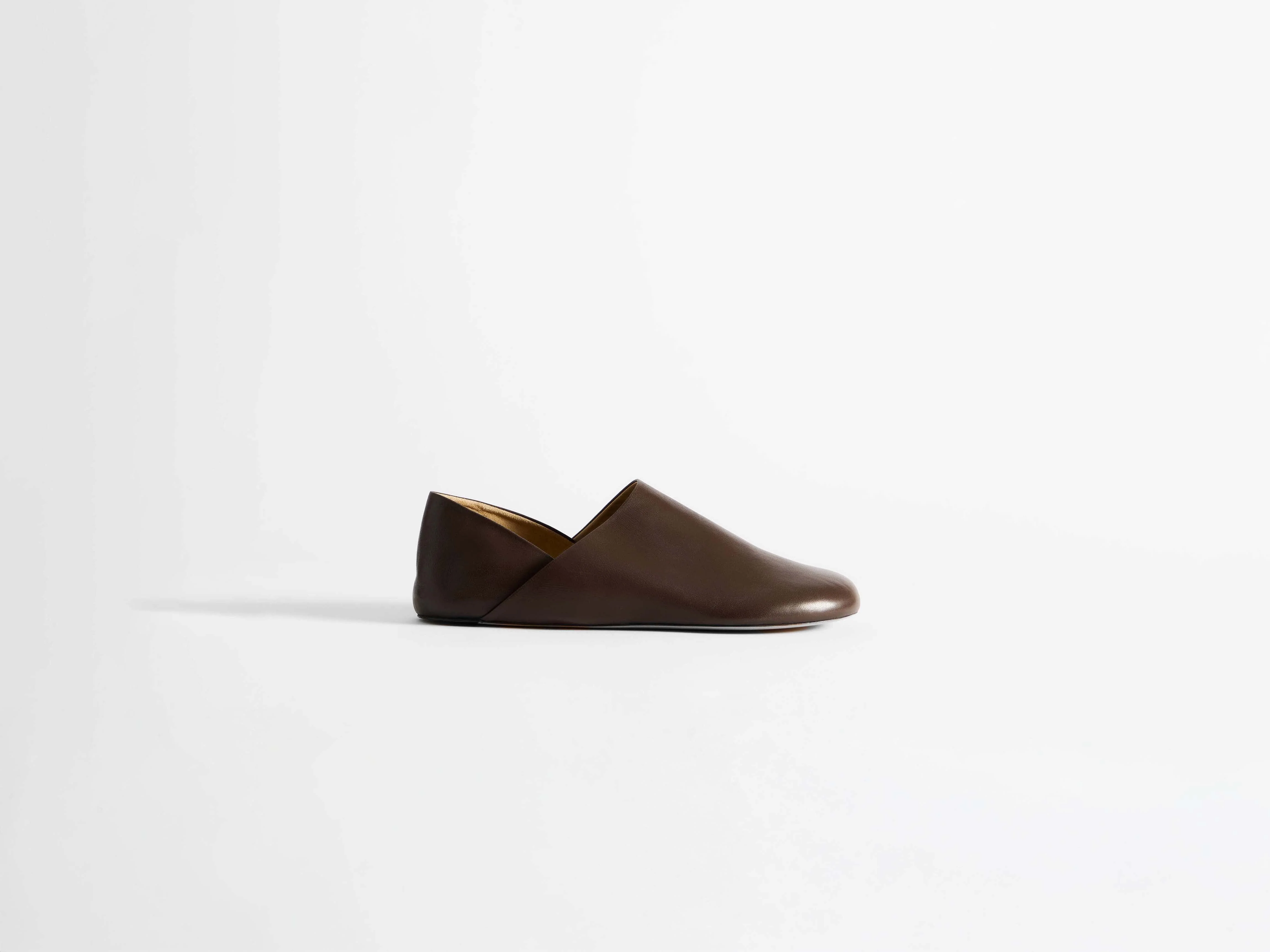MENS SLIPPER MULES IN CHOCOLATE BROWN - Image 2