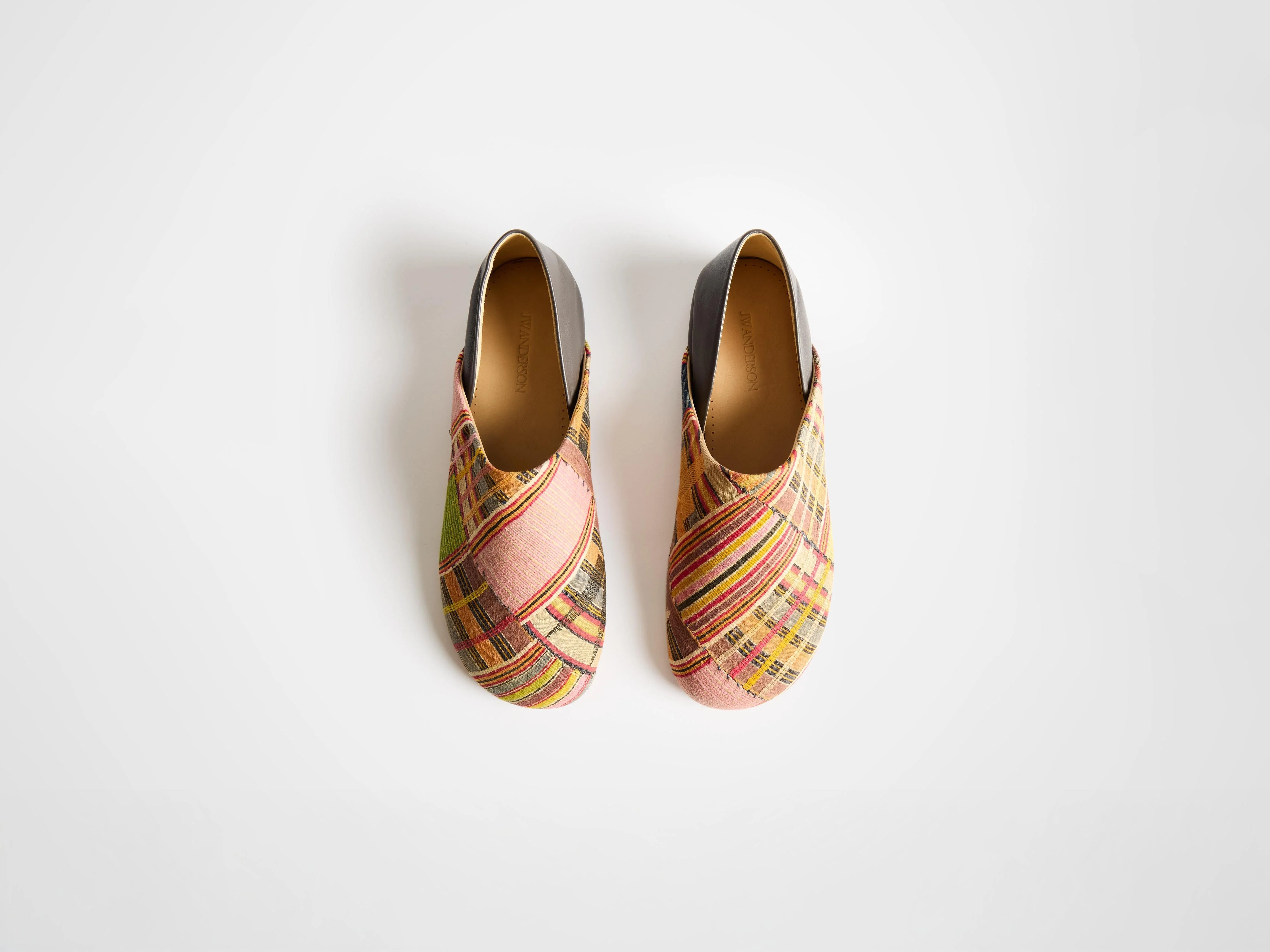 MENS SLIPPER MULES IN MULTI - Image 4