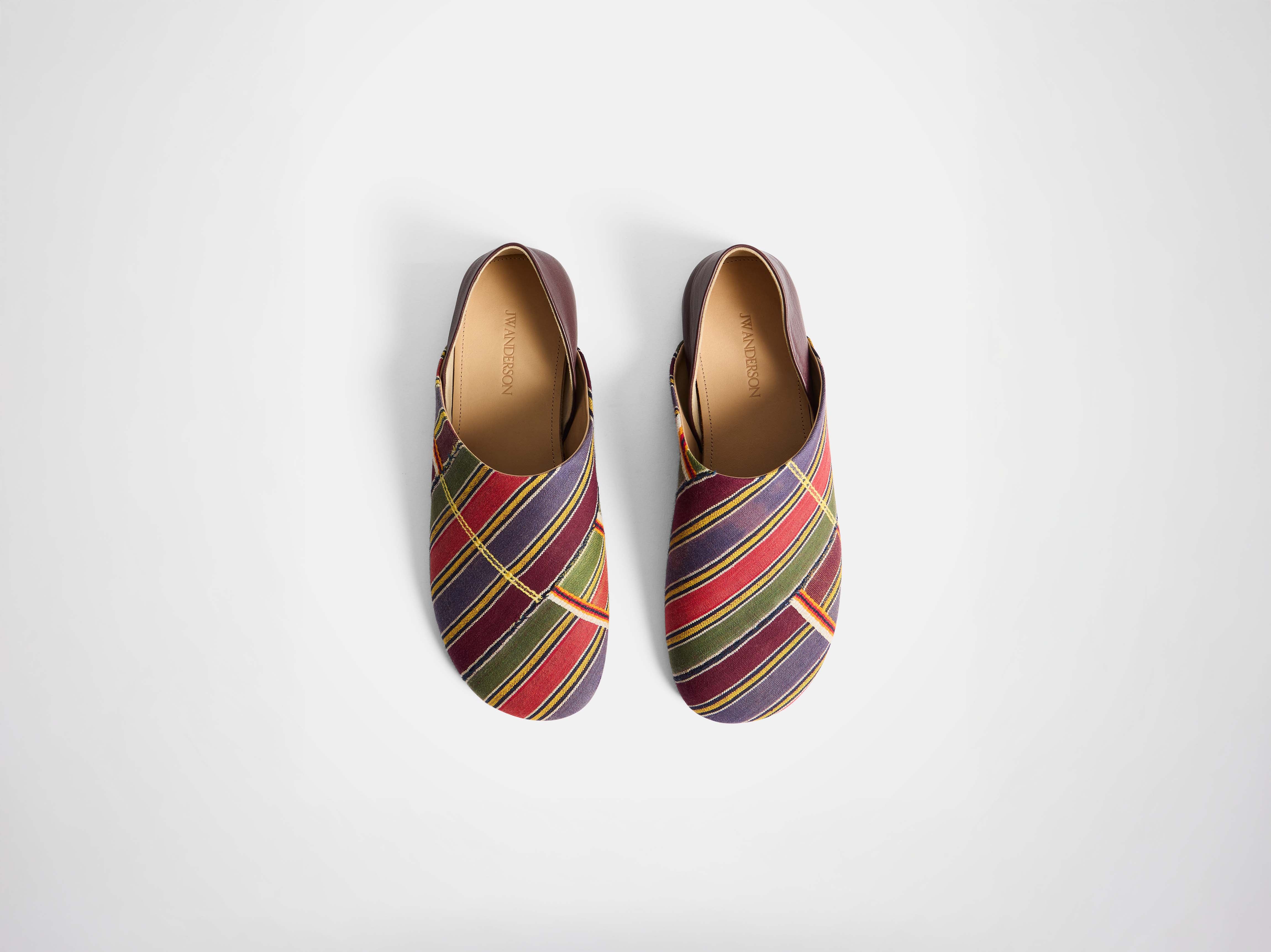 MENS SLIPPER MULES IN PURPLE/MULTI - Image 5