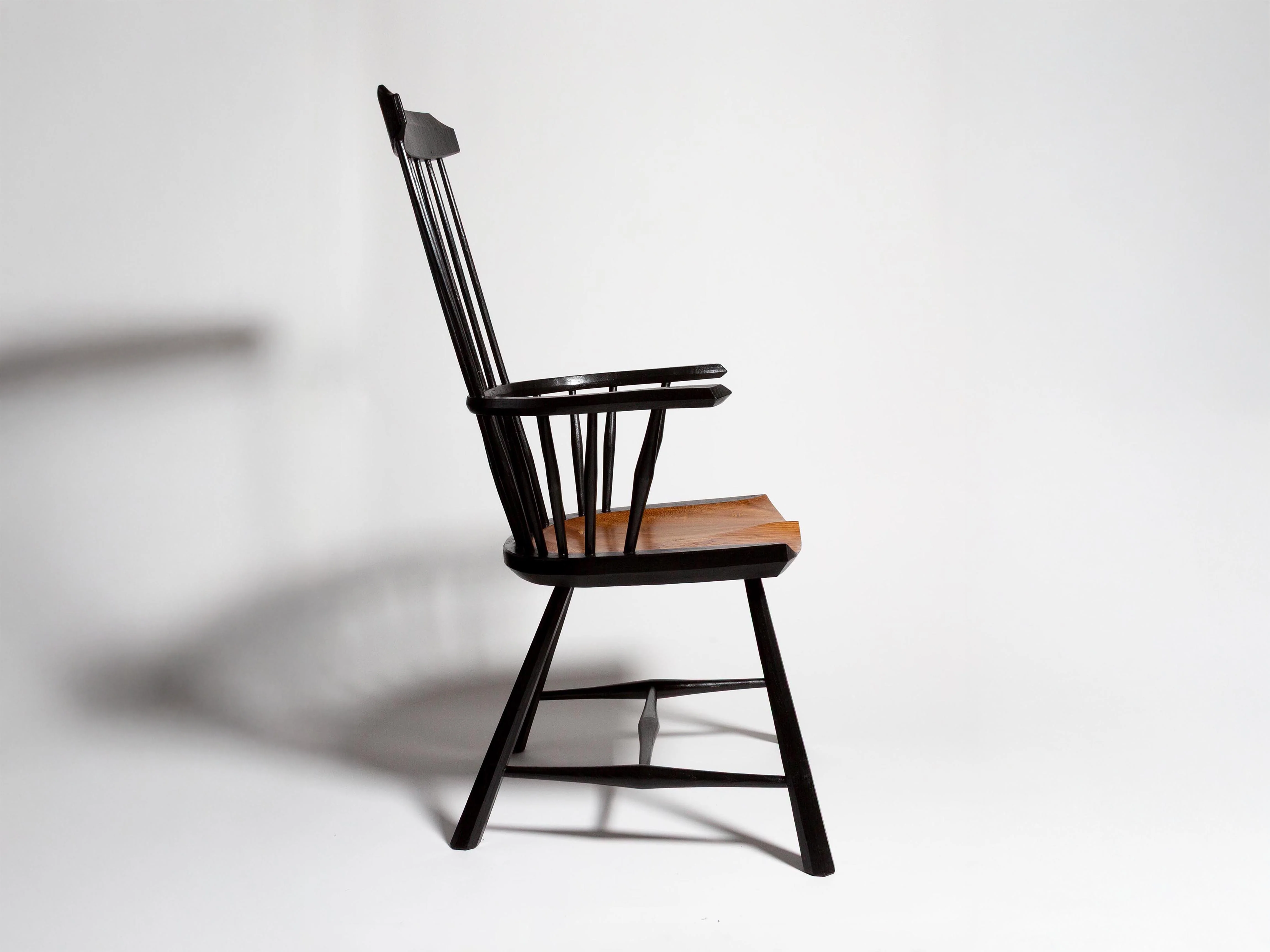 MORRIS ARMCHAIR IN BLACK - Image 4