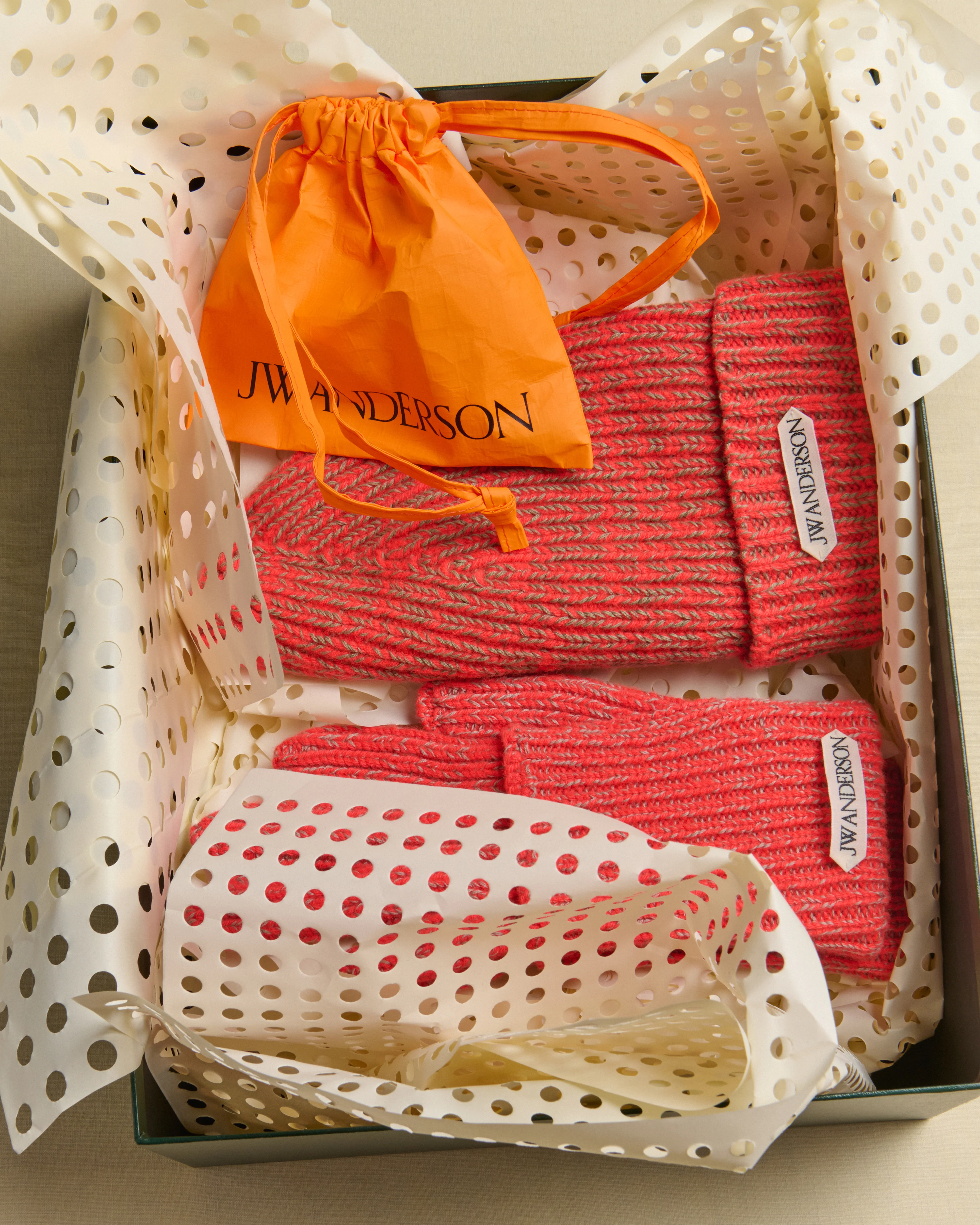 MOULINE BEANIE IN NEON ORANGE - Image 4
