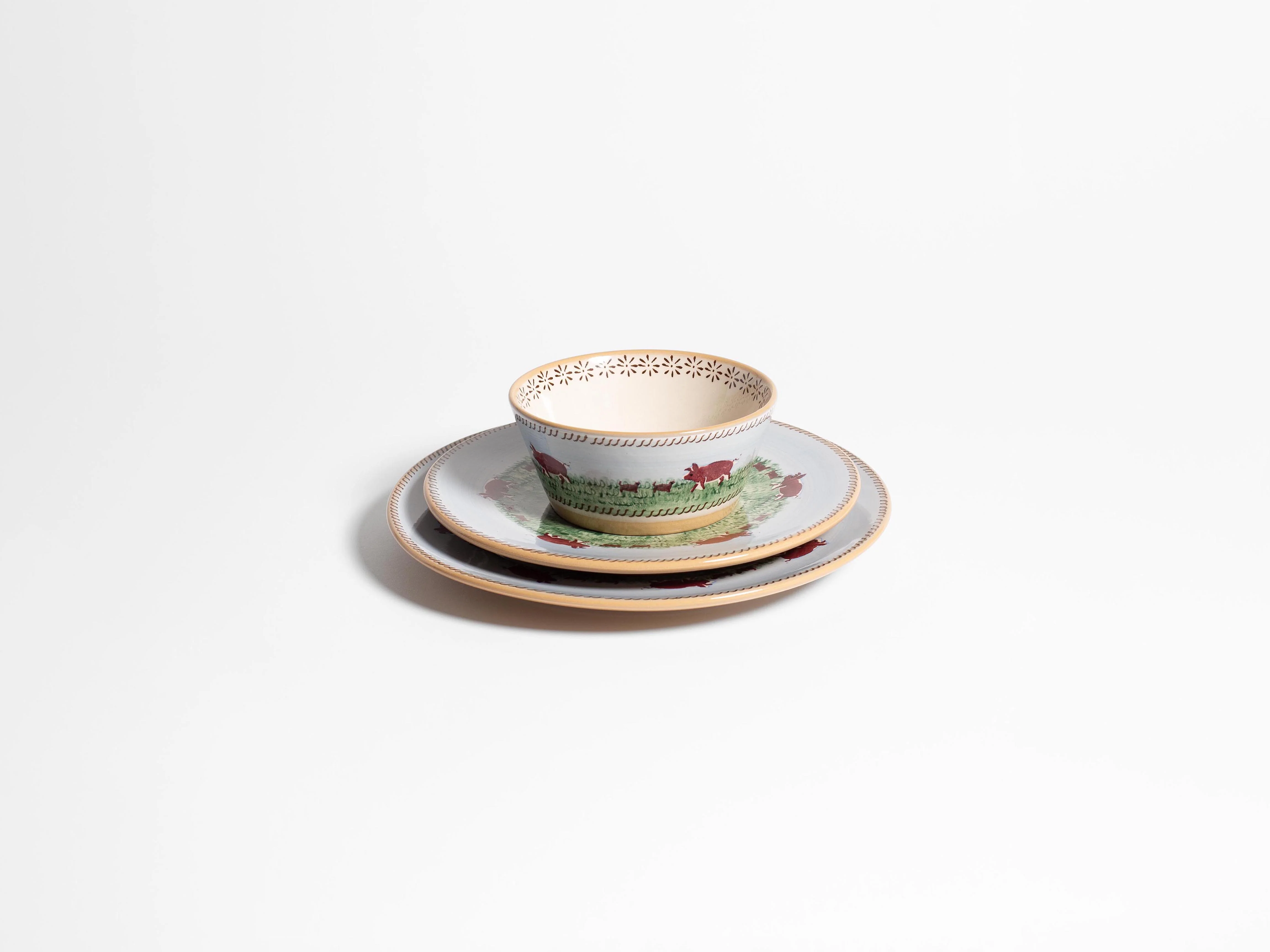 NICHOLAS MOSSE EVERYDAY PLATE IN BLUE & MULTI - Image 3