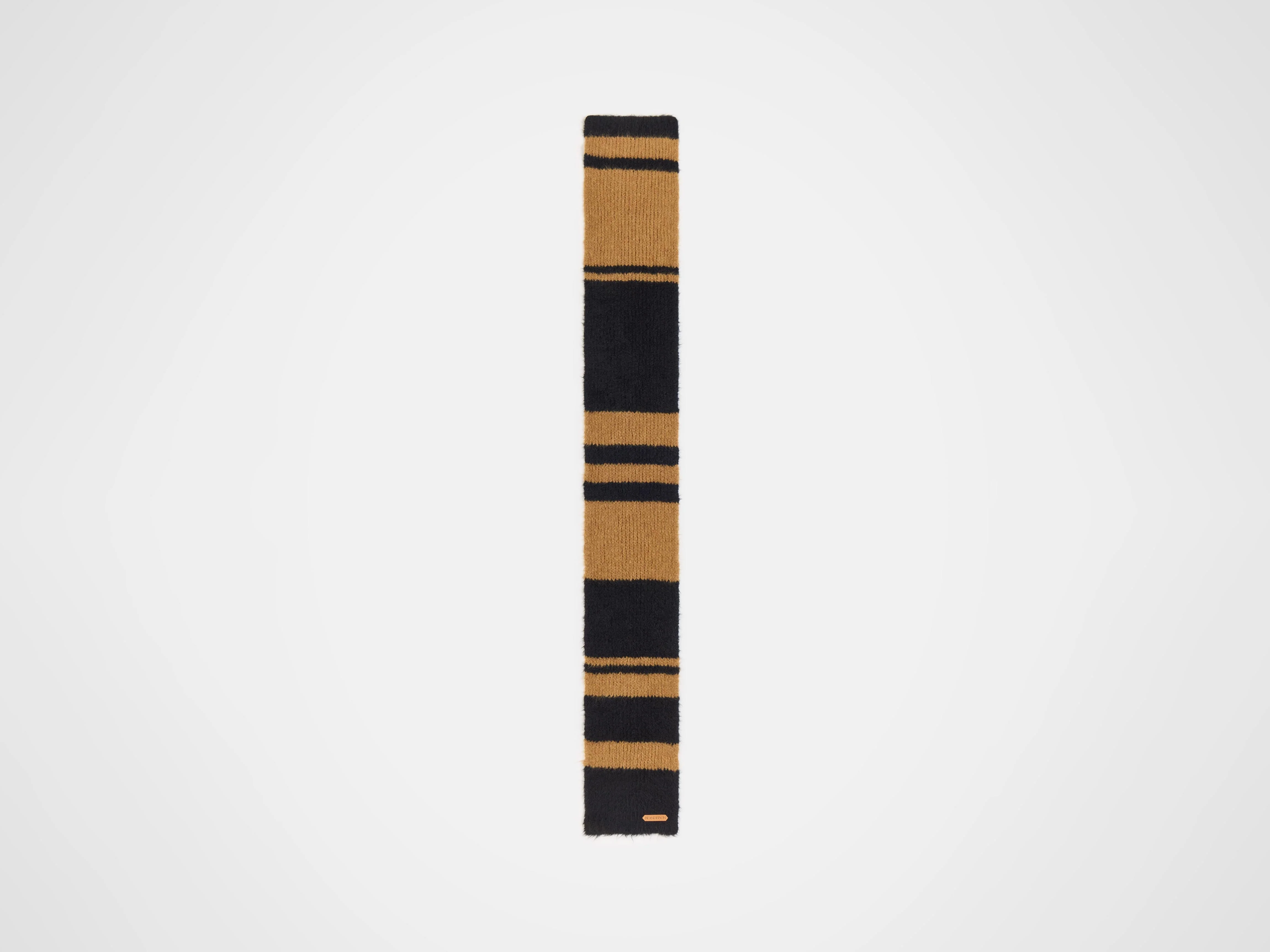 STRIPED SCARF IN BLACK - Image 5