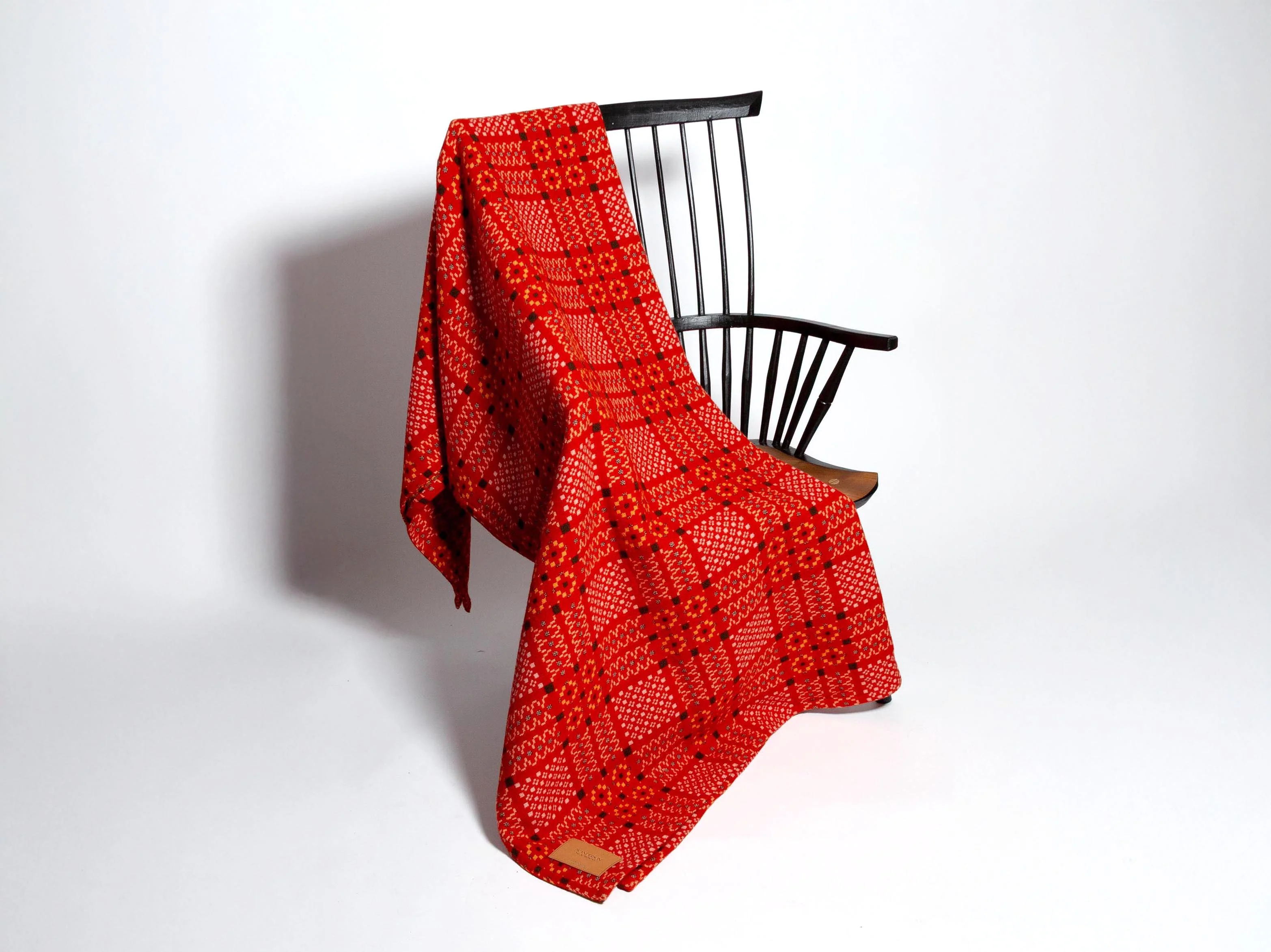 WELSH BLANKET IN TOMATO RED - Image 2