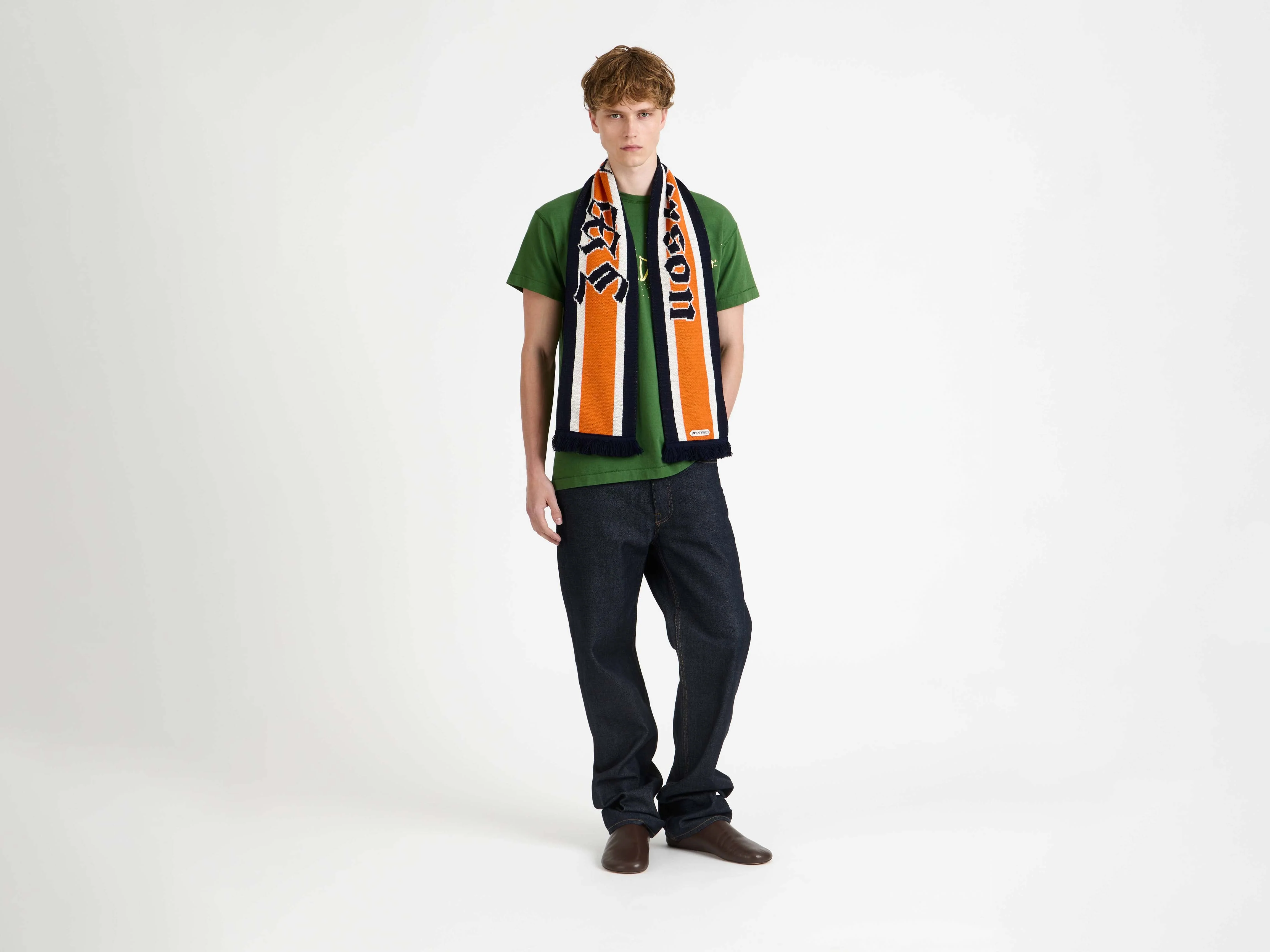 WINNER FOOTBALL KNITTED SCARF - Image 3