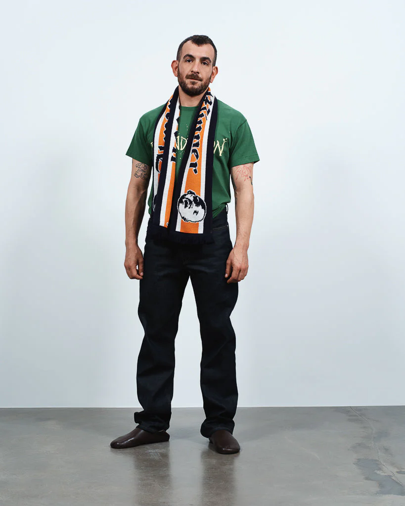 WINNER FOOTBALL KNITTED SCARF - Image 4