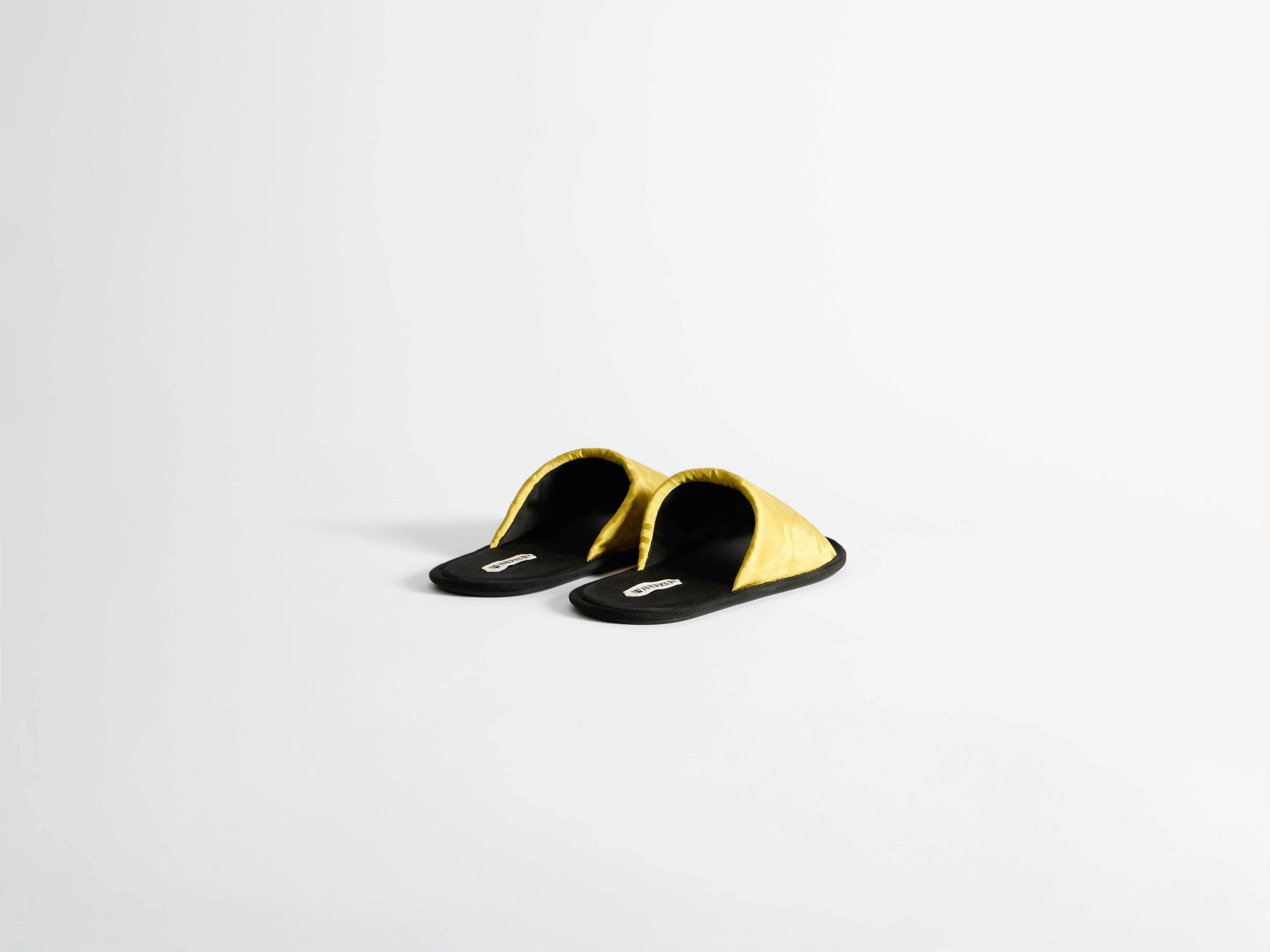 WOMENS CLOSE TOE SLIDES IN CITRINE - Image 2