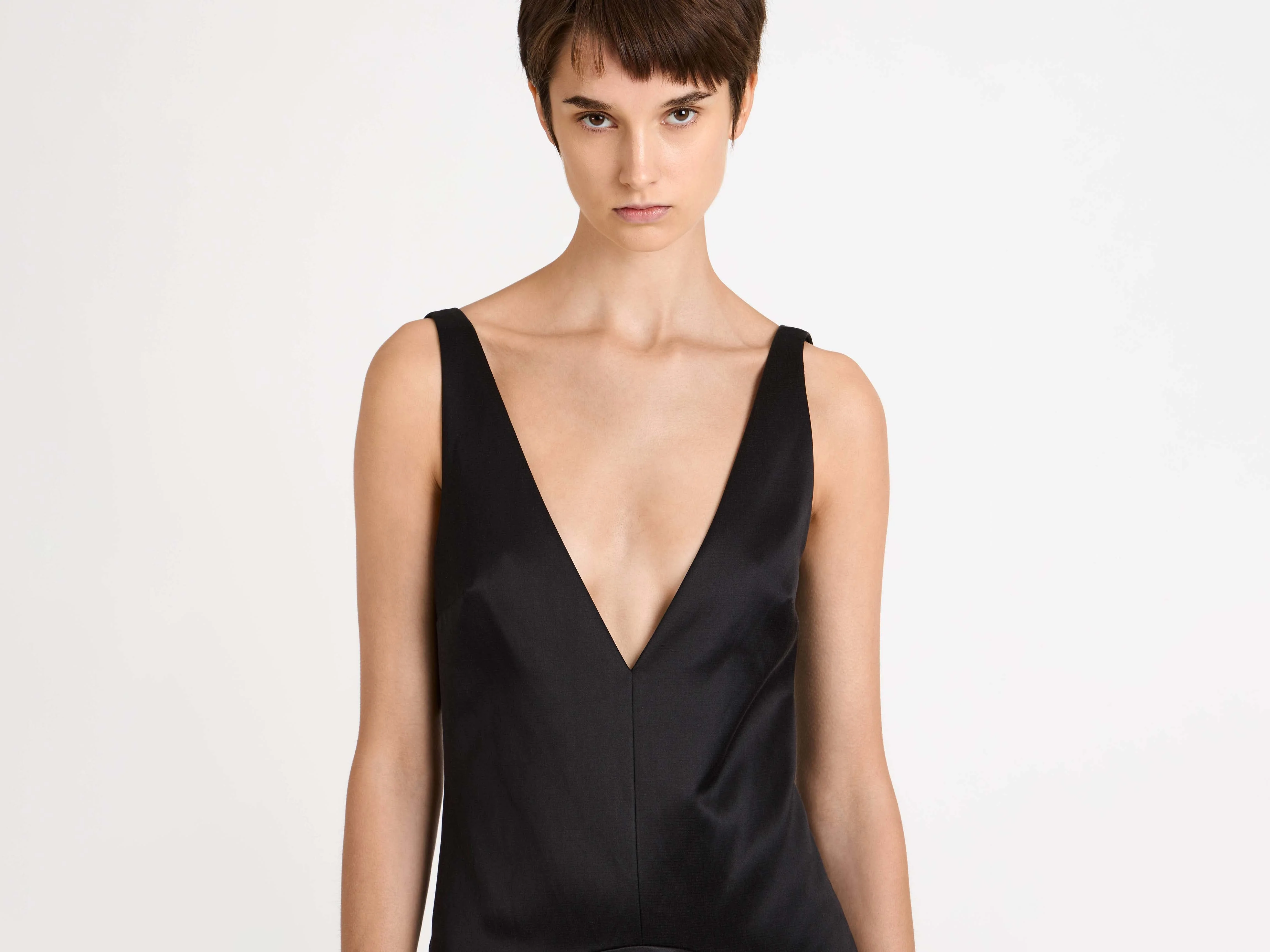 WOMENS DRAPED SKIRT MIDI DRESS IN BLACK - Image 5