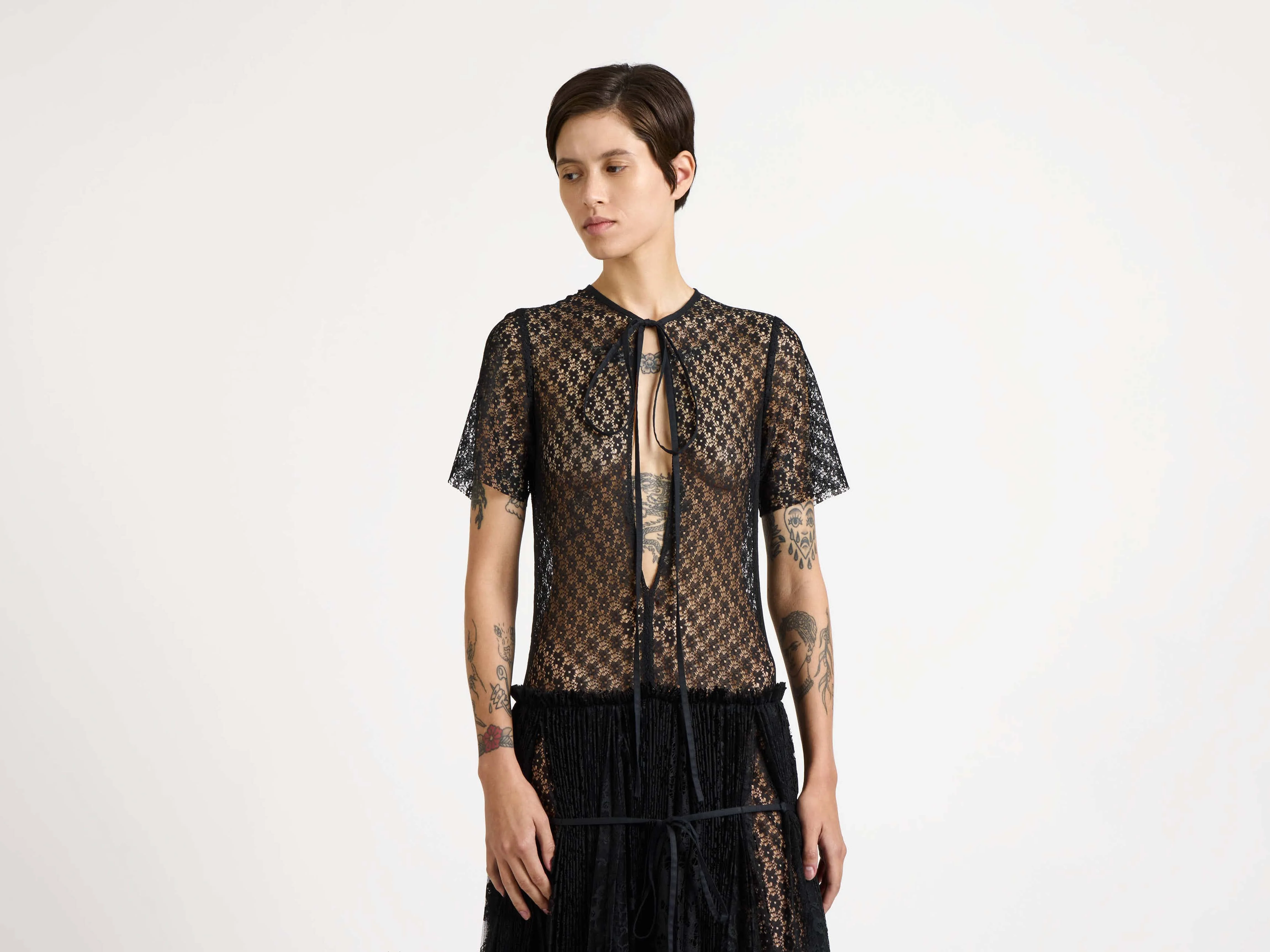 WOMENS MIXED LACE LONGLINE DRESS IN BLACK - Image 2