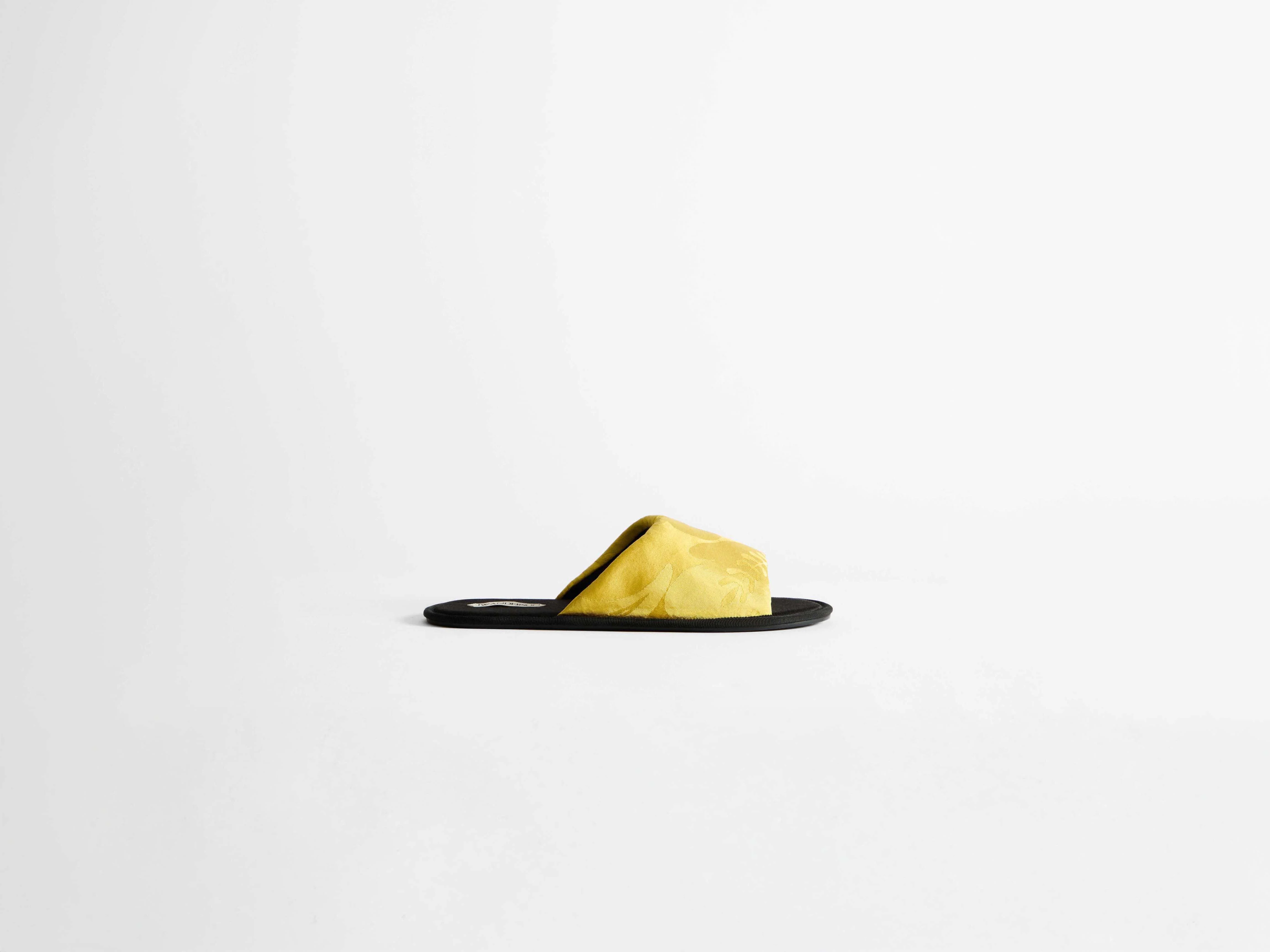 WOMENS OPEN TOE SLIDE IN CITRINE - Image 3