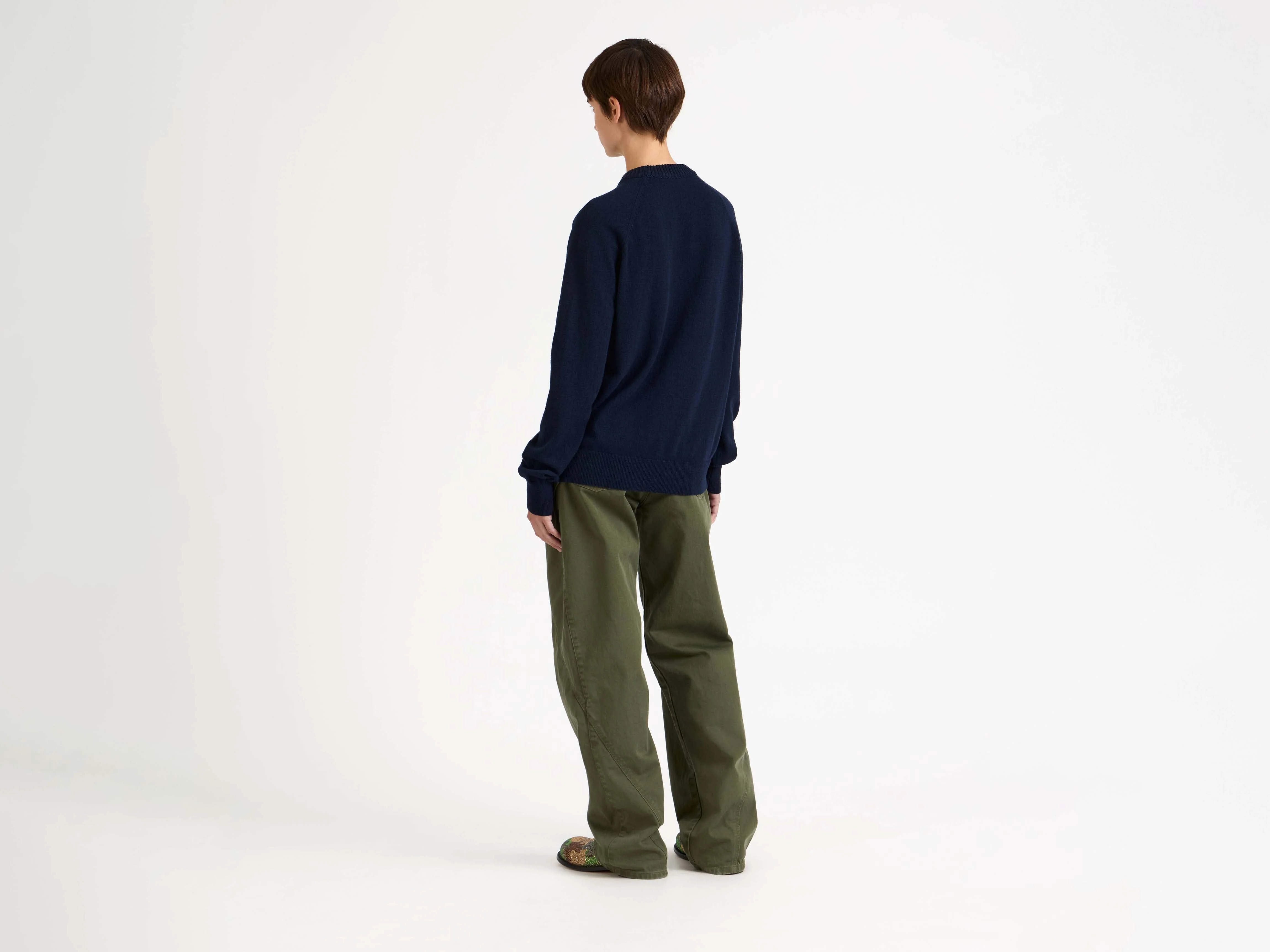 WOMENS RAGLAN JUMPER IN NAVY - Image 2