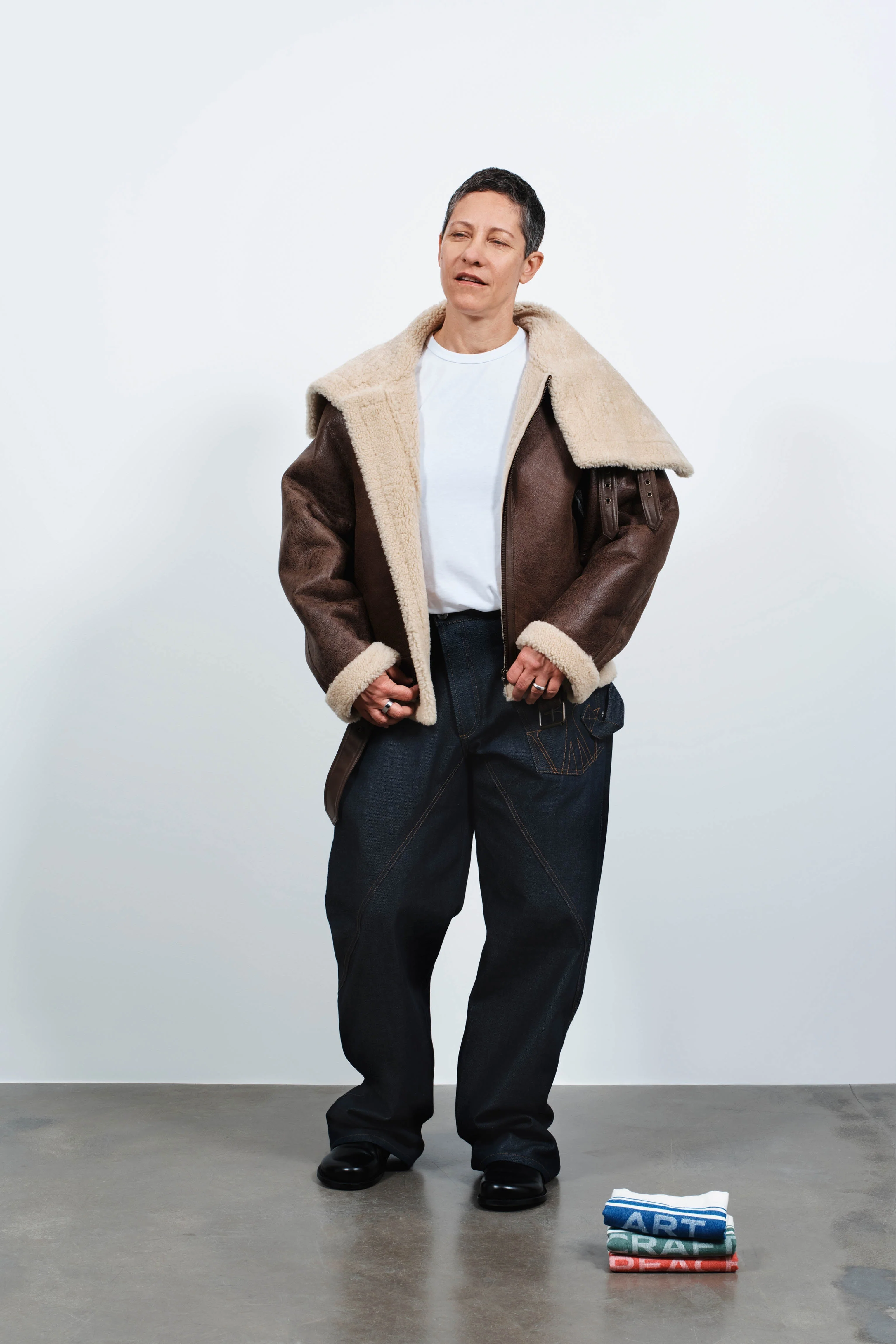 WOMENS SHEARLING LEATHER JACKET IN BROWN - Image 2